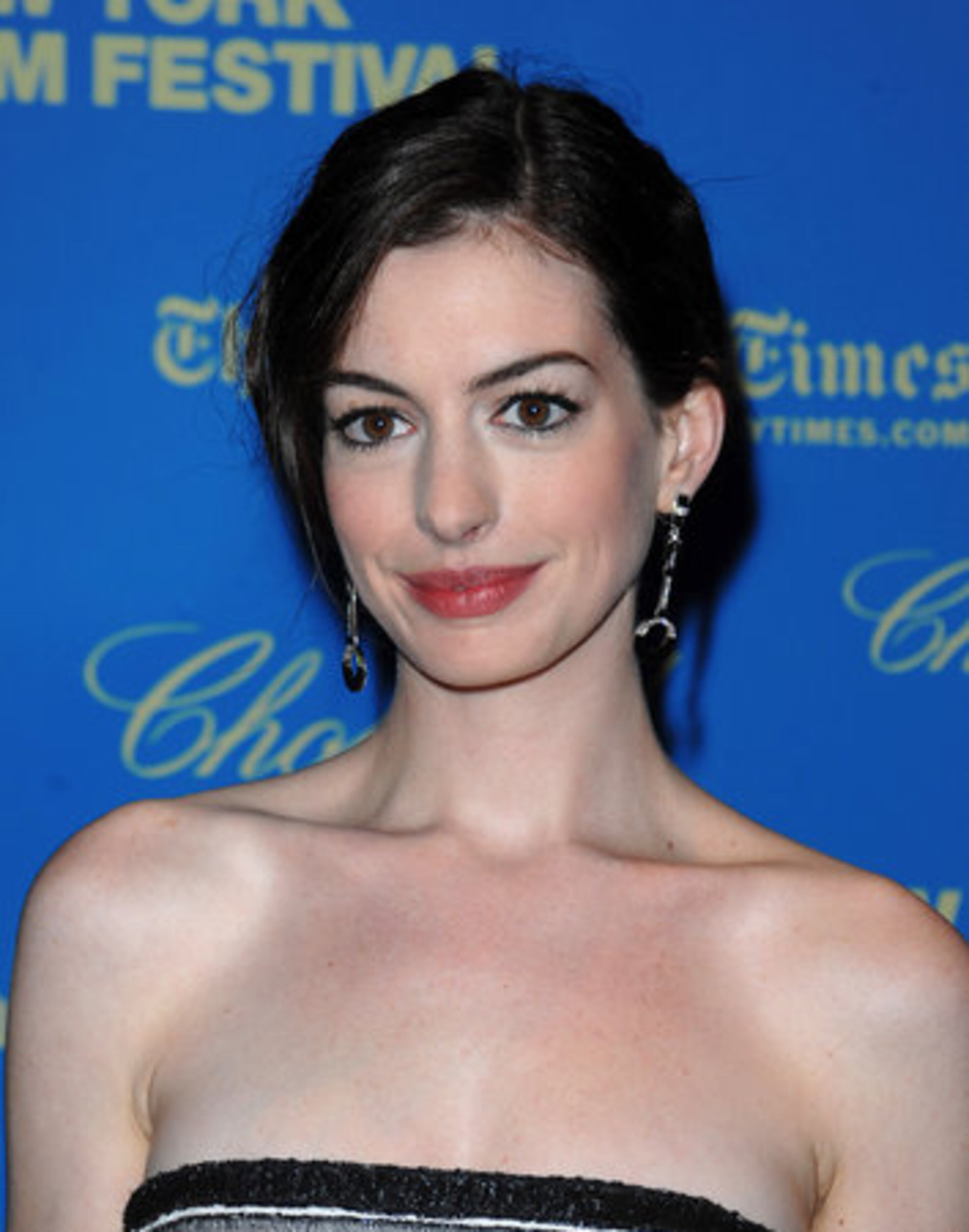 Former 'Princess Diaries' star Anne Hathaway has turned to playing grittier roles lately, so she could have the acting chops to take on a difficult role like portraying Casey Anthony.