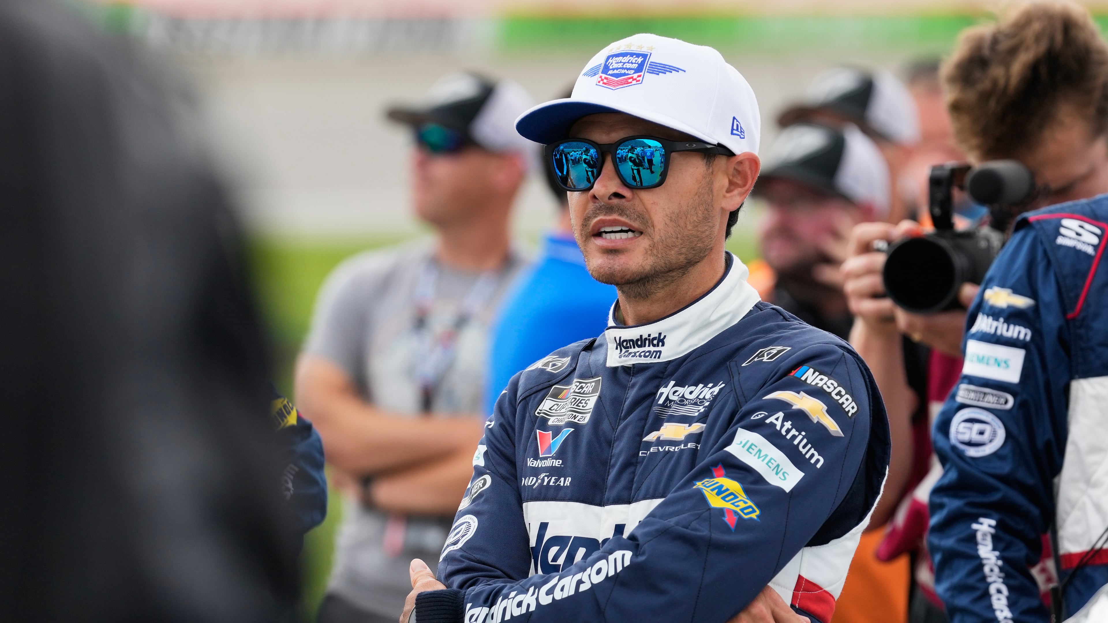 Kyle Larson looks to the track before the start of a NASCAR Cup Series auto race at Chicagoland Speedway in Joliet, Ill., Sunday, July 5, 2026. (AP Photo/Nam Y. Huh)