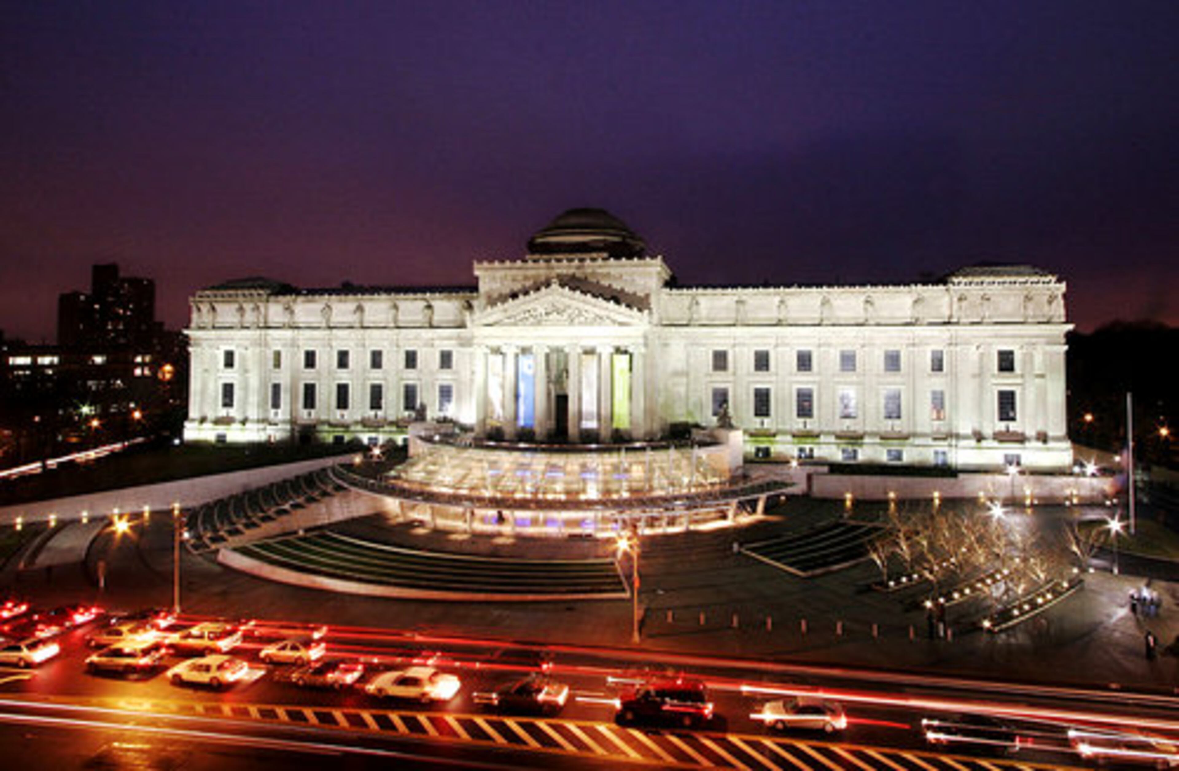 The glass-and-steel entryway to the Brooklyn Museum made the building more approachable.
