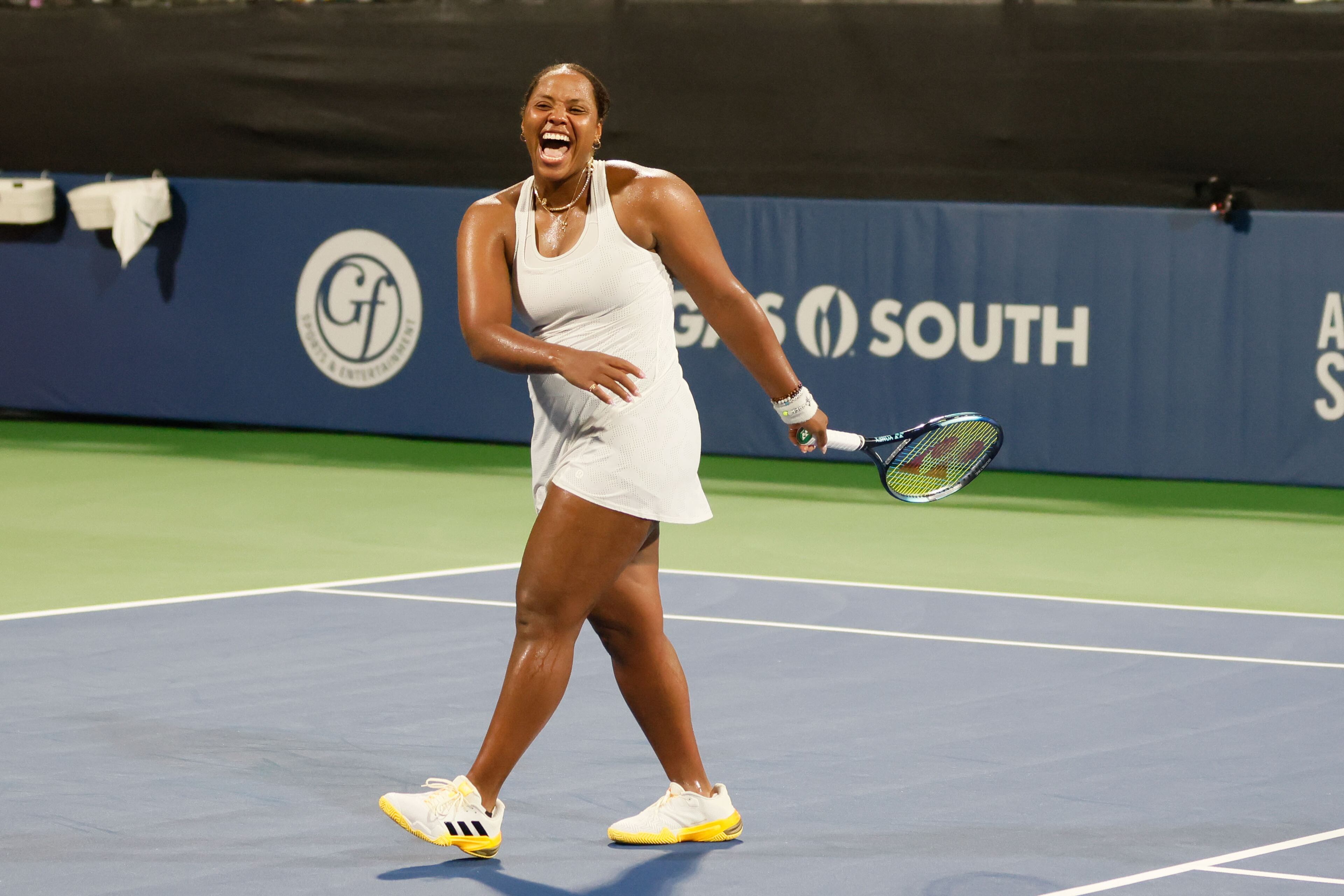 Taylor Townsend reacts after winning a point against Sloane Stephens during an exhibition match in the Atlanta Open at Atlantic Station on Sunday, July 24, 2024, in Atlanta.
(Miguel Martinez / AJC)
