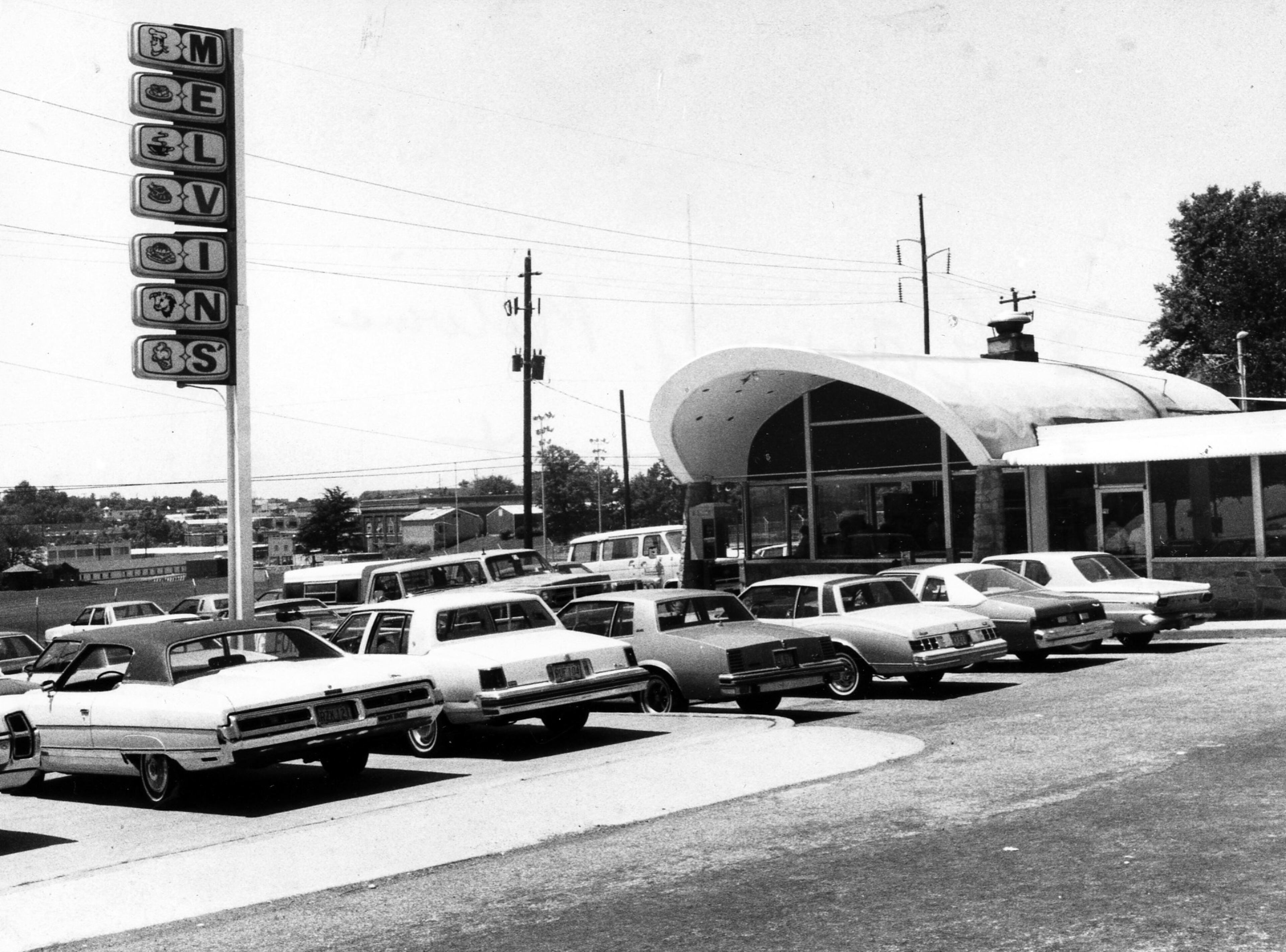 Exterior of Melvin's restaurant on Northside Drive on June 17, 1979.