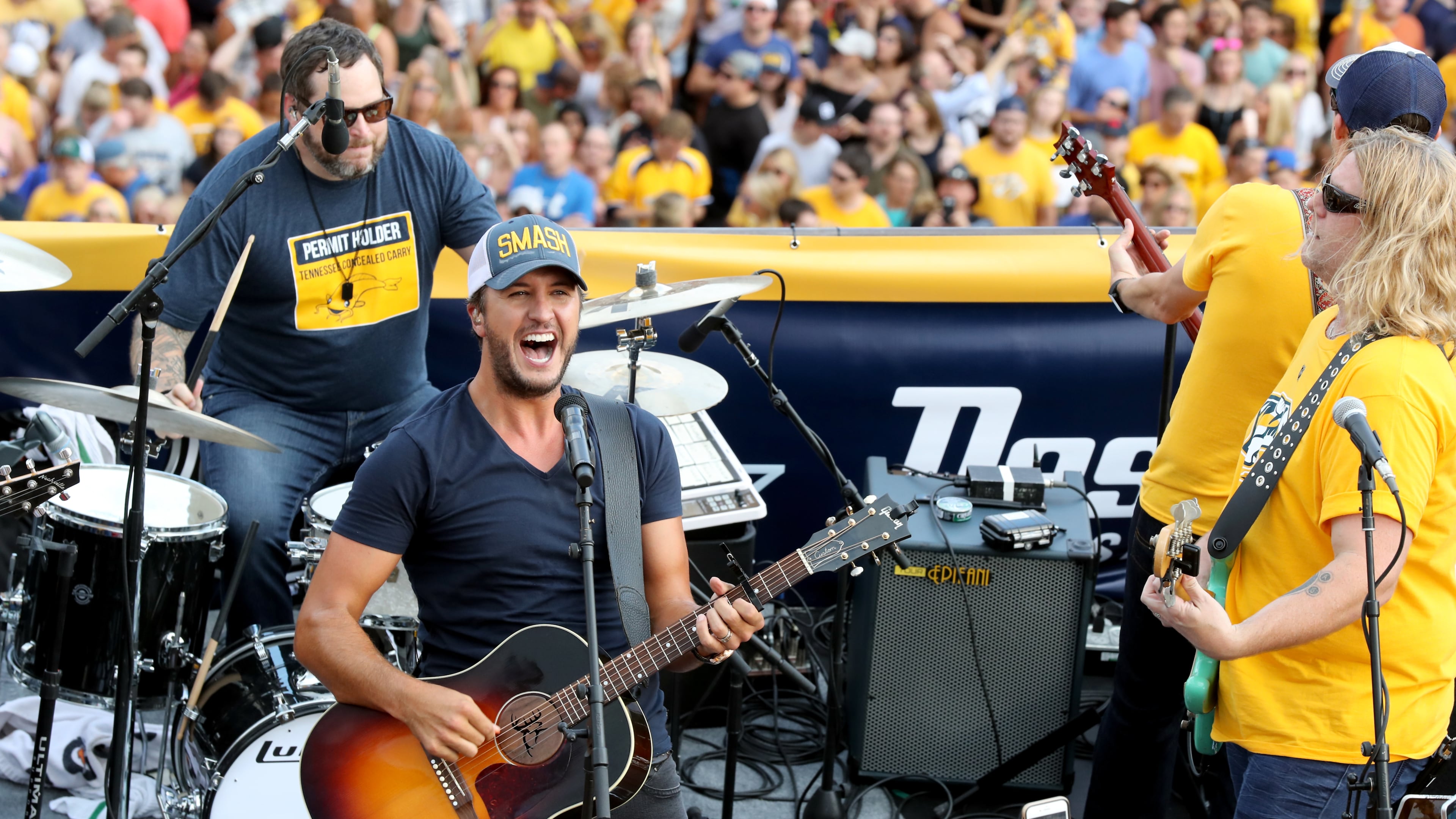 NASHVILLE, TN - JUNE 11: Luke Bryan performs during the opening of the TV broadcast of The 2017 Stanley Cup Final, Game 6 at Tootsie's Orchid Lounge on June 11, 2017 in Nashville, Tennessee. (Photo by Terry Wyatt/Getty Images)