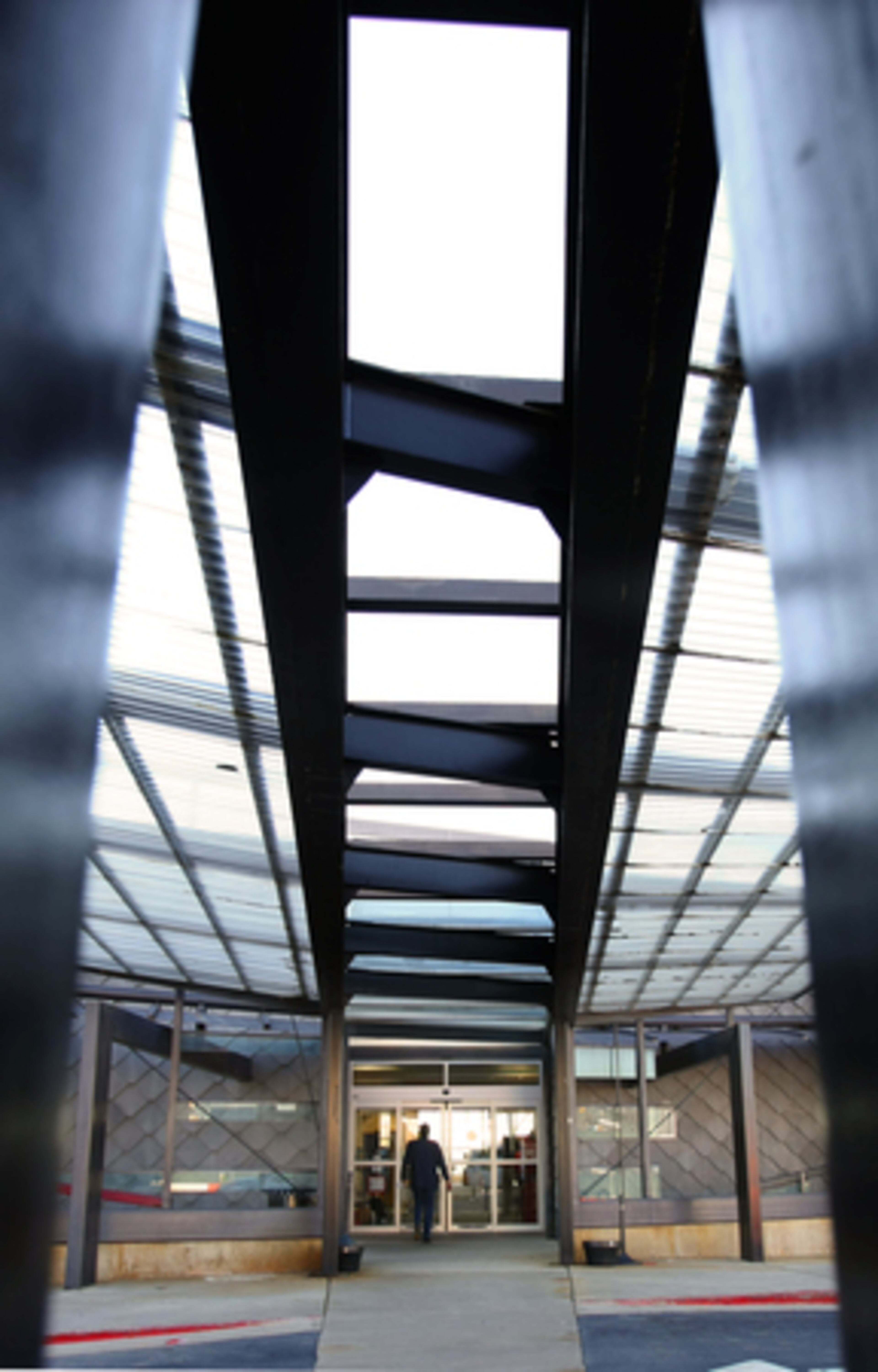 Carter wants the library site because it's in the midst of his upscale project. He called the library "a gap in the experience" at his future shopping mecca.