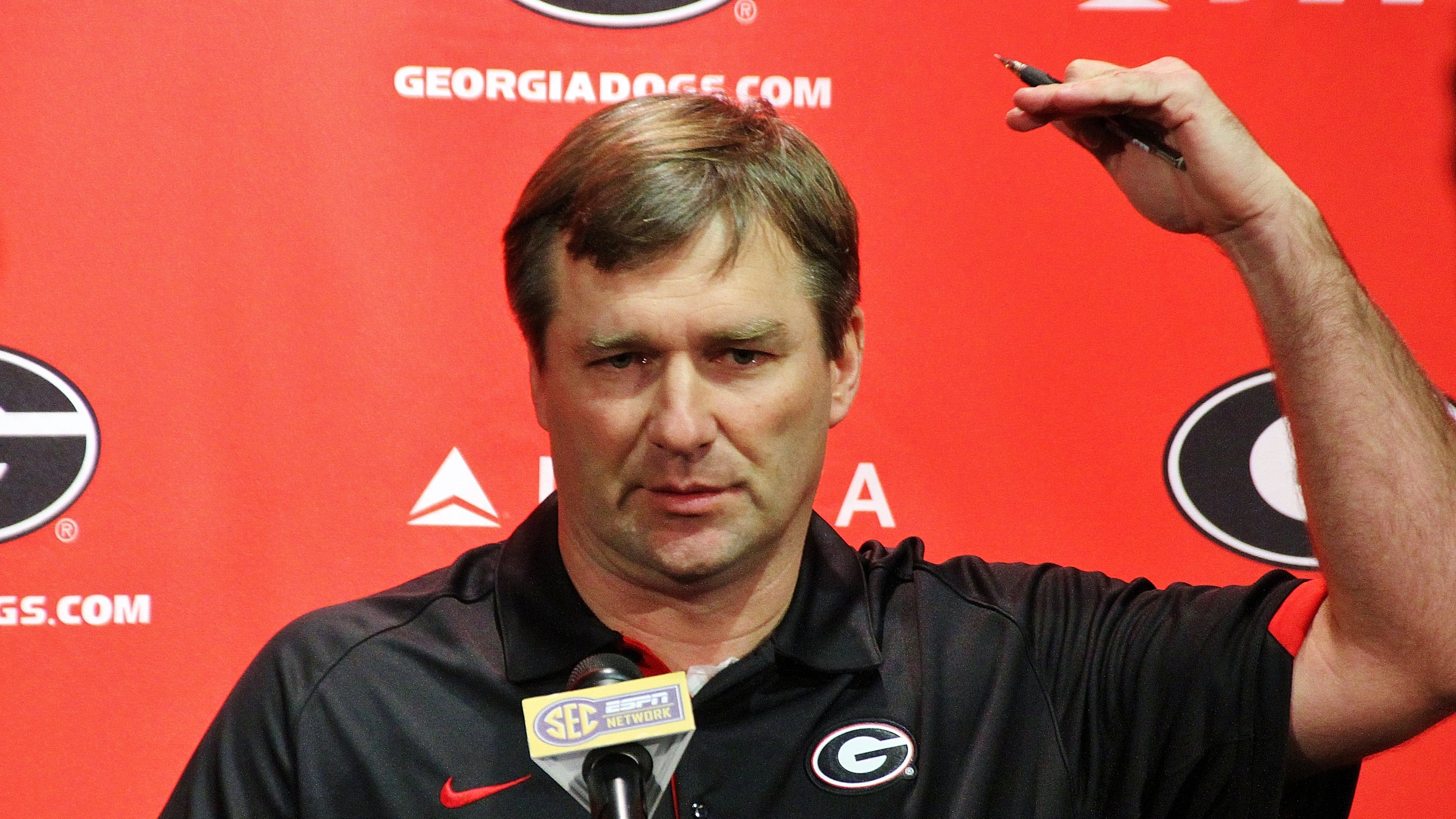 I believe Kirby Smart is saying, "Alabama's odds are way up here." (Rob Saye for the AJC)