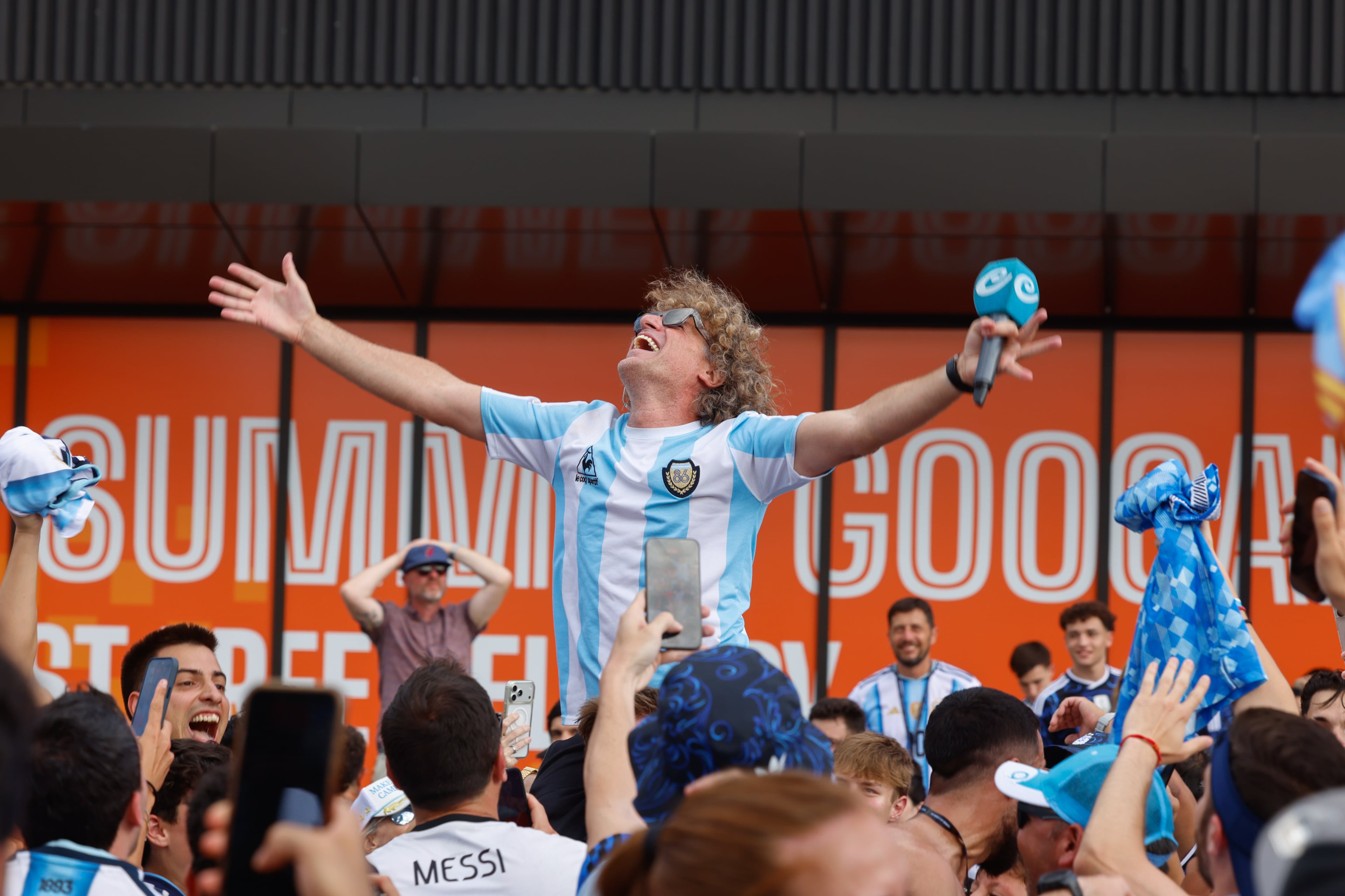 Argentina fans celebrate outside Atlanta Stadium (Mercedes-Benz Stadium) after Argentina wins the FIFA World Cup game between England and Argentina in Atlanta on July 15, 2026. It’s the last game Atlanta is hosting. Argentina won 2-1. (Arvin Temkar/AJC)