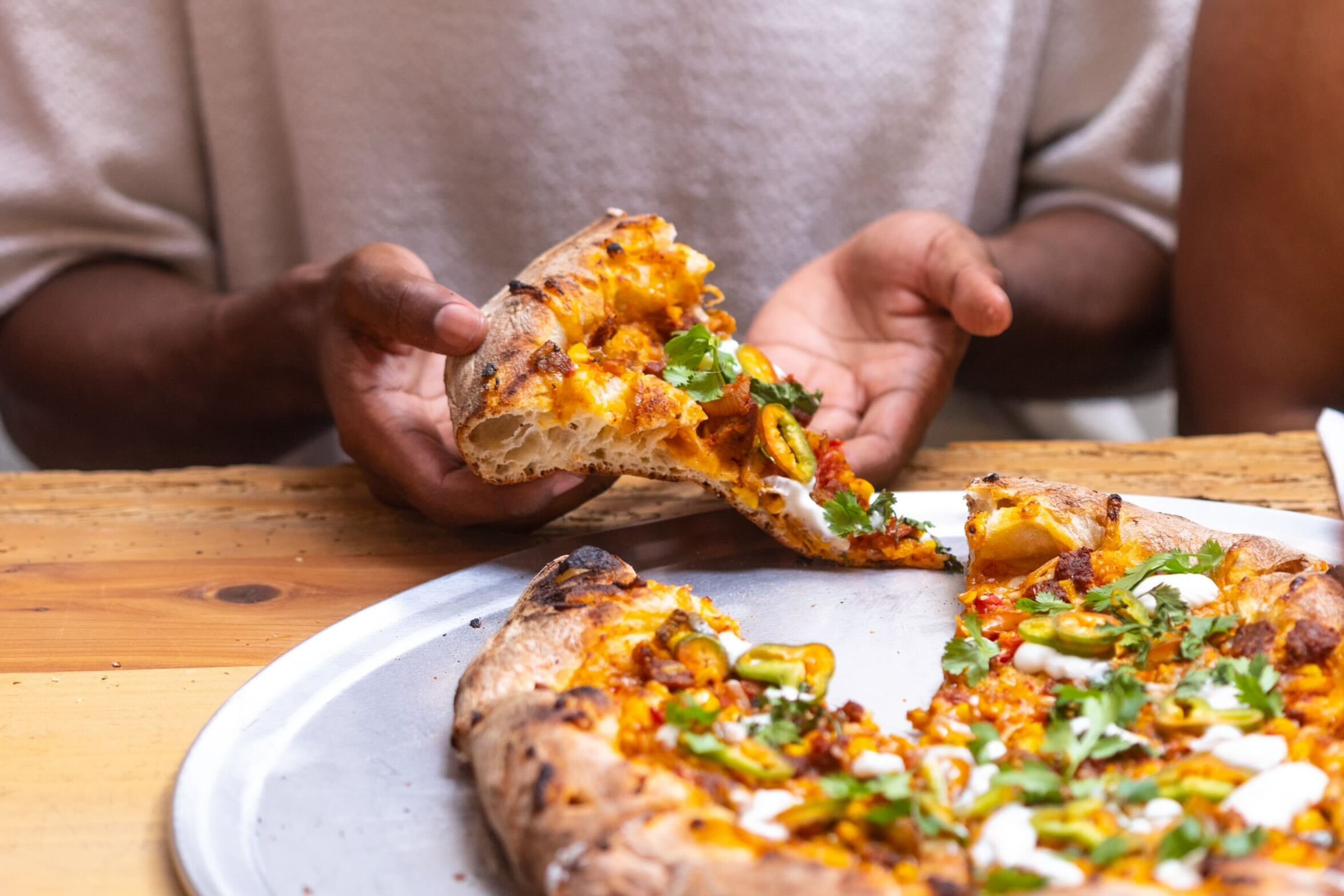 Pizza Verdura Sincera sets out to prove that plant-based pizza can go toe-to-toe with a traditional pie. (Courtesy of Pizza Verdura Sincera)