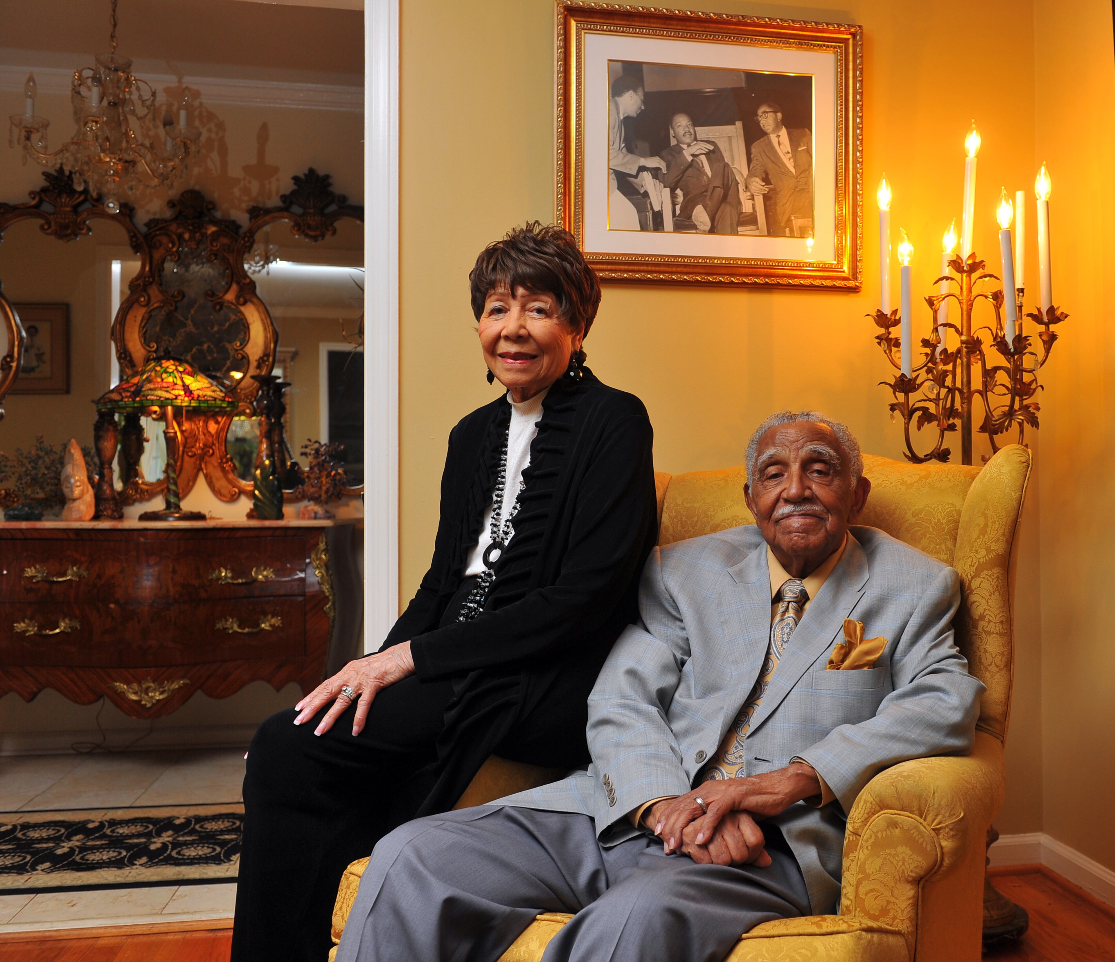 Rev. Joseph Lowery and wife Evelyn pose for a photo in 2013. BRANT SANDERLIN /BSANDERLIN@AJC.COM