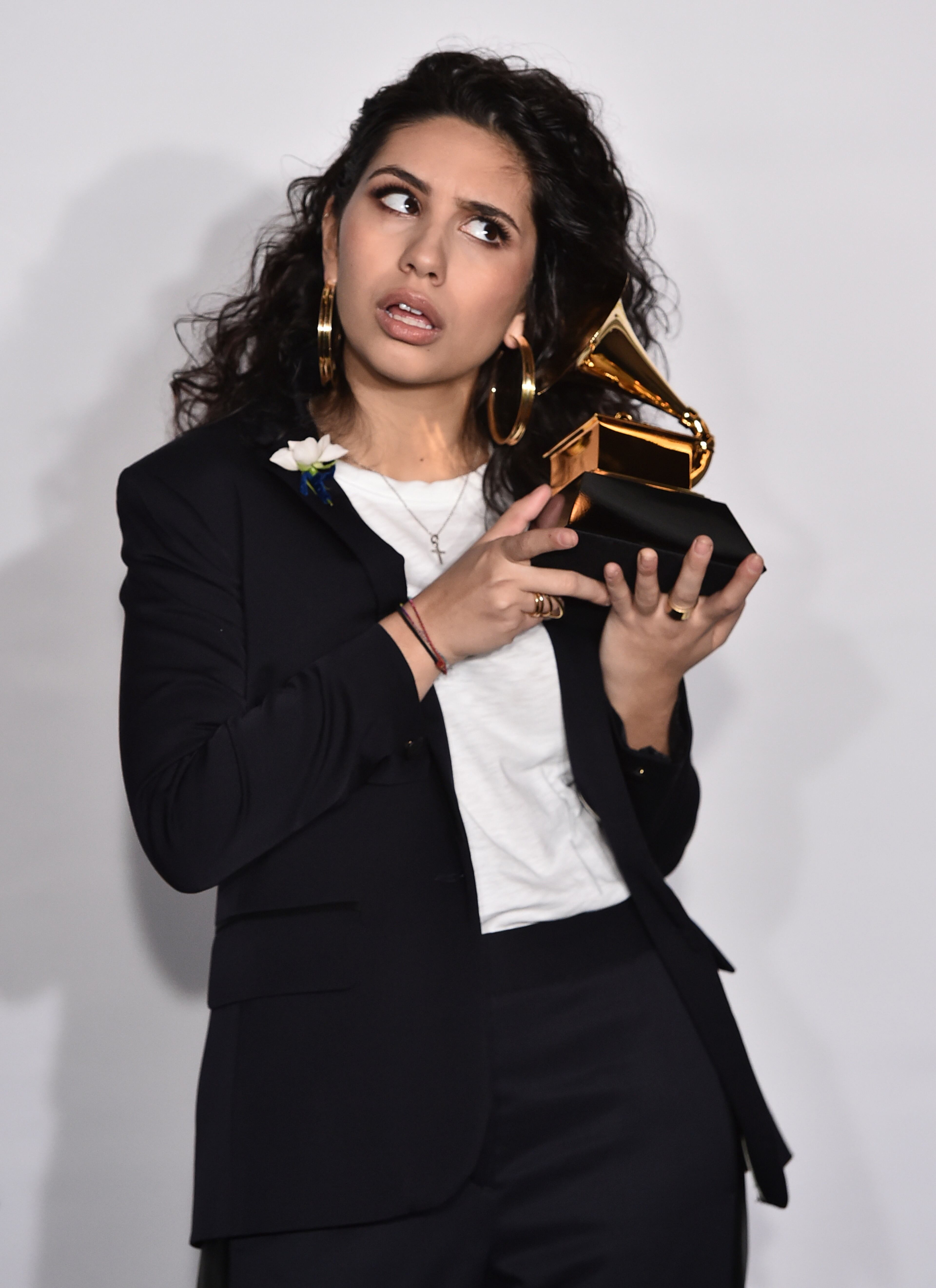 Alessia Cara poses in the press room with the best new artist award.(Photo by Charles Sykes/Invision/AP)