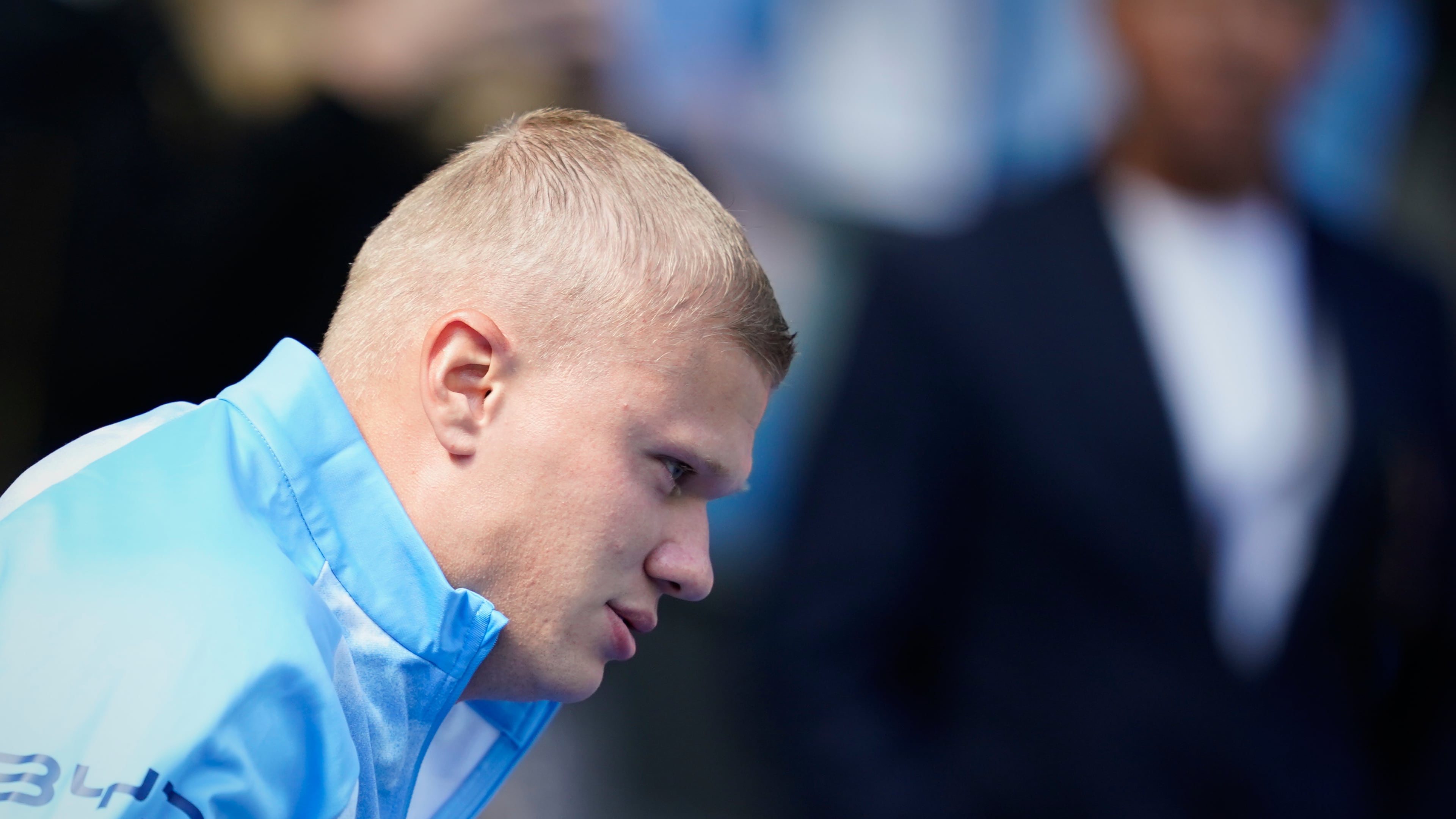 Manchester City's Erling Haaland warms up prior to the English Premier League soccer match between Manchester City and Bournemouth in Manchester, England, Sunday, Aug. 23, 2026. (AP Photo/Dave Thompson)