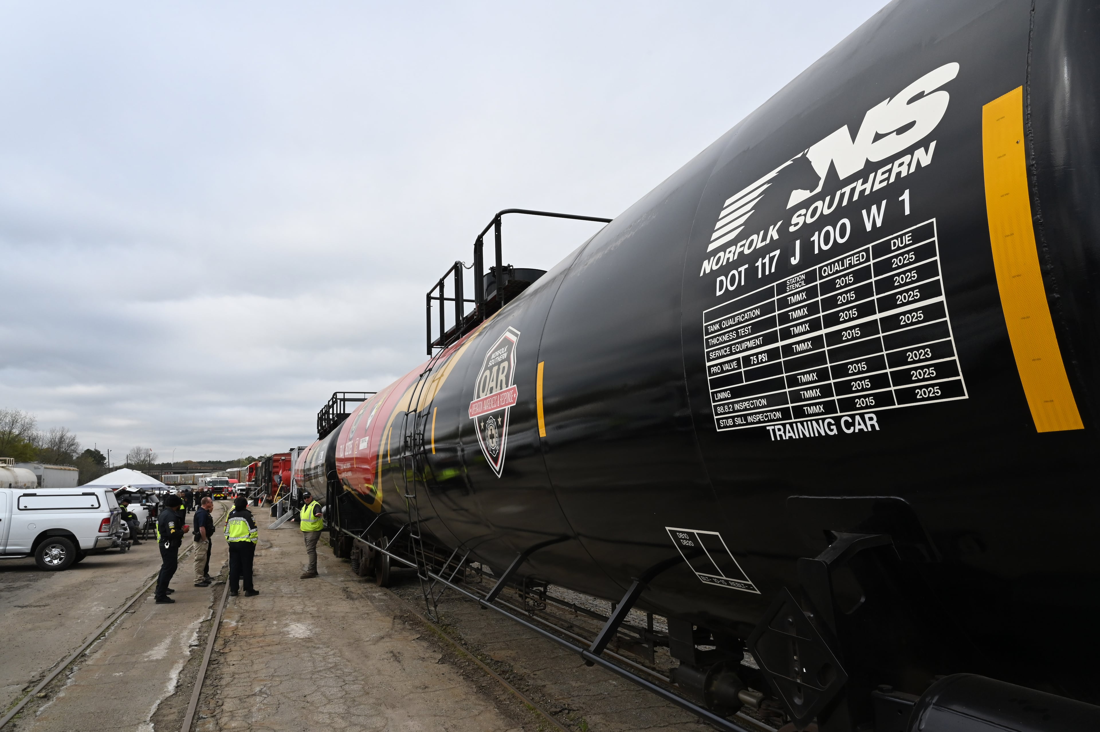 An instructor leads a group of Atlanta-area first responders at the training site as Norfolk Southern’s "Safety Train" makes a stop in East Point, Wednesday, March 24, 2026. (Hyosub Shin/AJC)