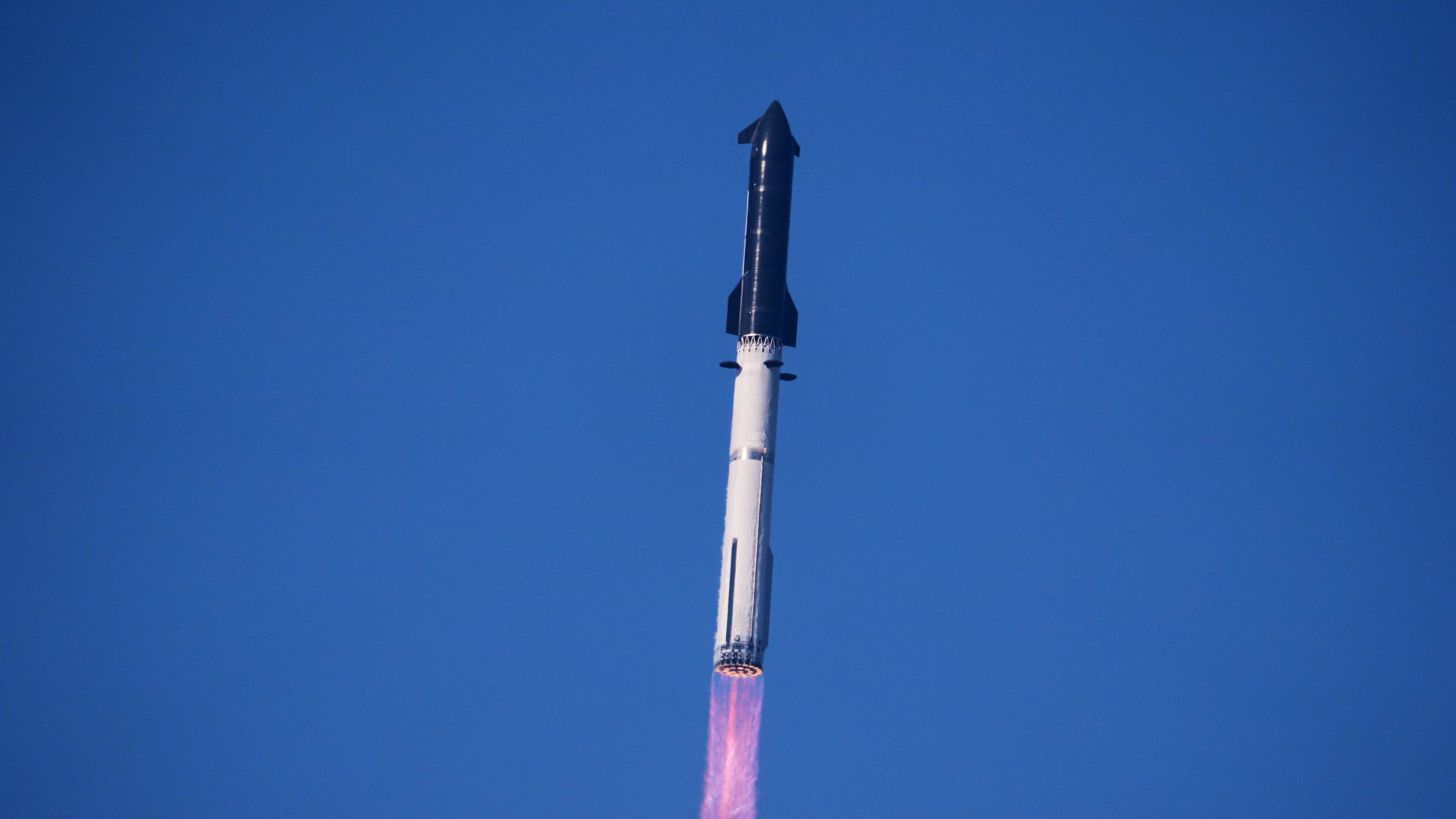 SpaceX's mega rocket Starship makes a test flight from Starbase, Texas, Friday, July 24, 2026. (AP Photo/Eric Gay)