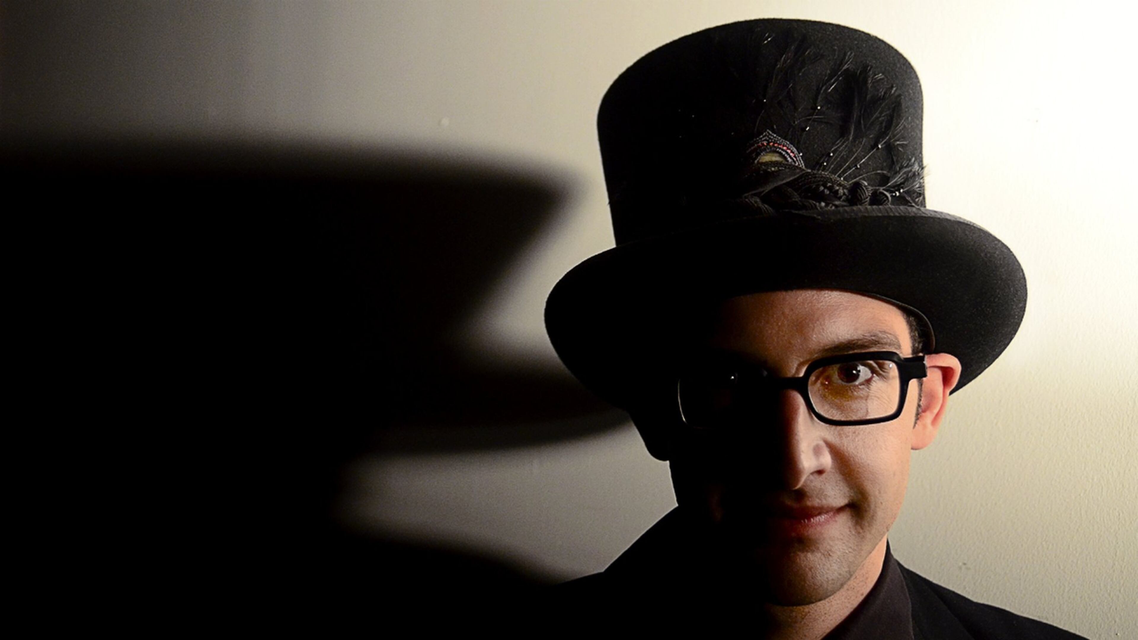 Baltimore-based magician David London, long fascinated by Harry Houdini, is the curator behind the new exhibition at Atlanta’s Breman Museum focusing on the life and work of the legendary escape artist. Contributed by Philip Laubner