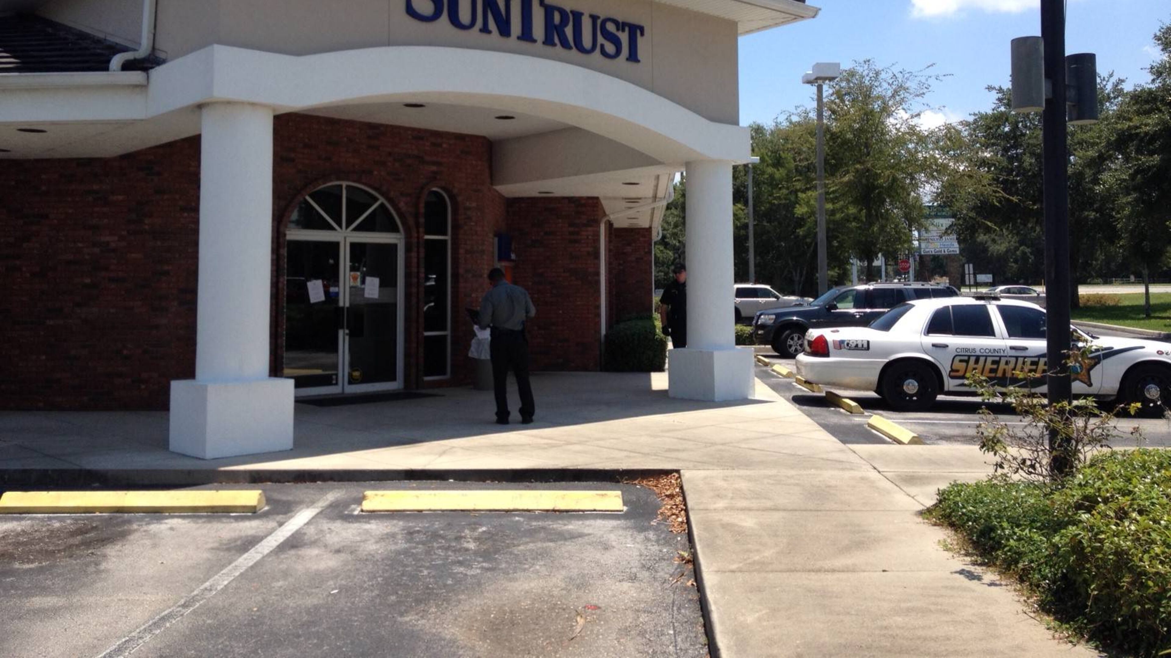The building review of Suntrust Bank on Chamblee Dunwoody Road will be discussed during the meeting.