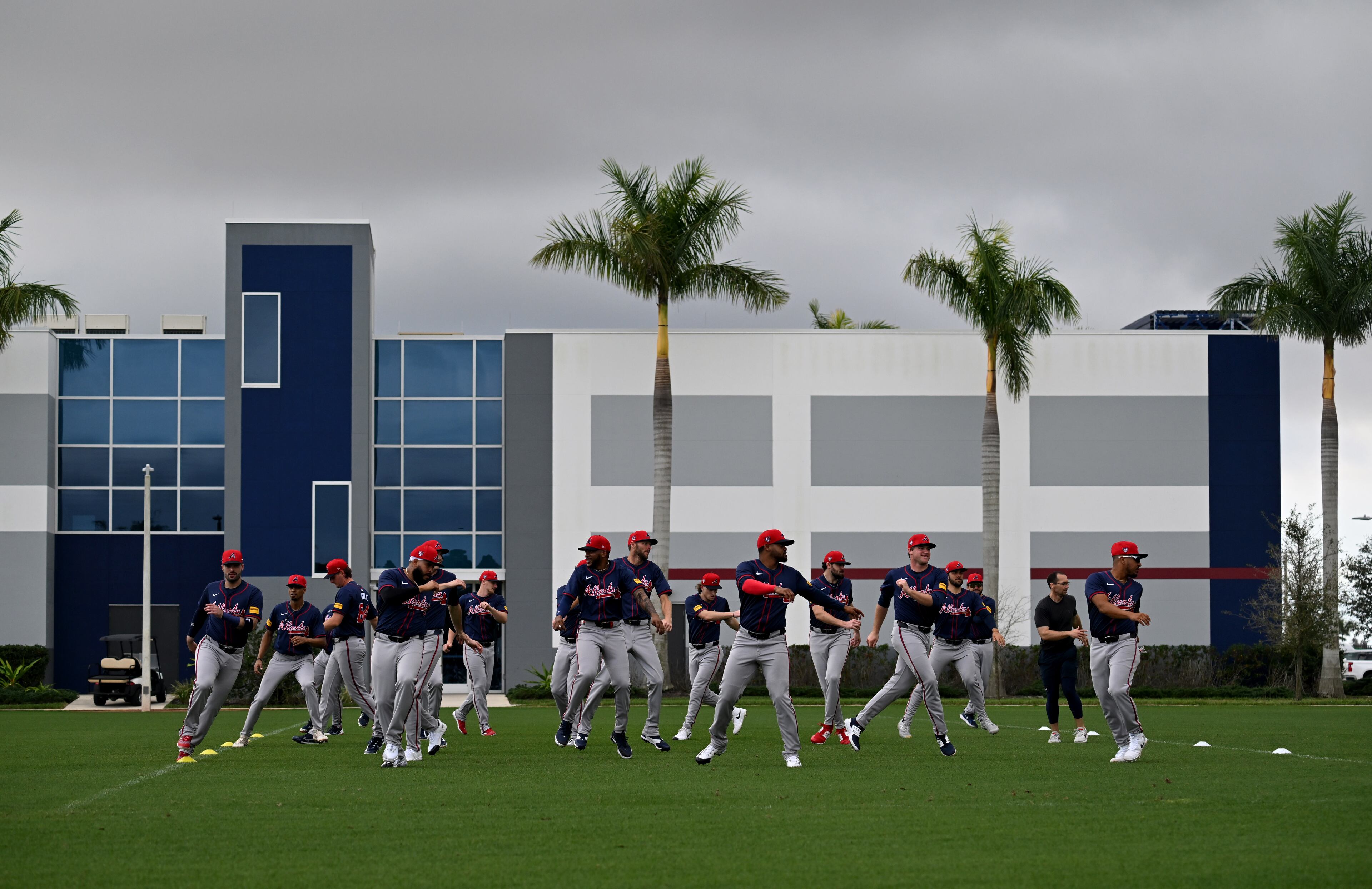 Atlanta Braves players warm up during spring training workouts at CoolToday Park, Saturday, February, 17, 2024, in North Port, Florida. (Hyosub Shin / Hyosub.Shin@ajc.com)