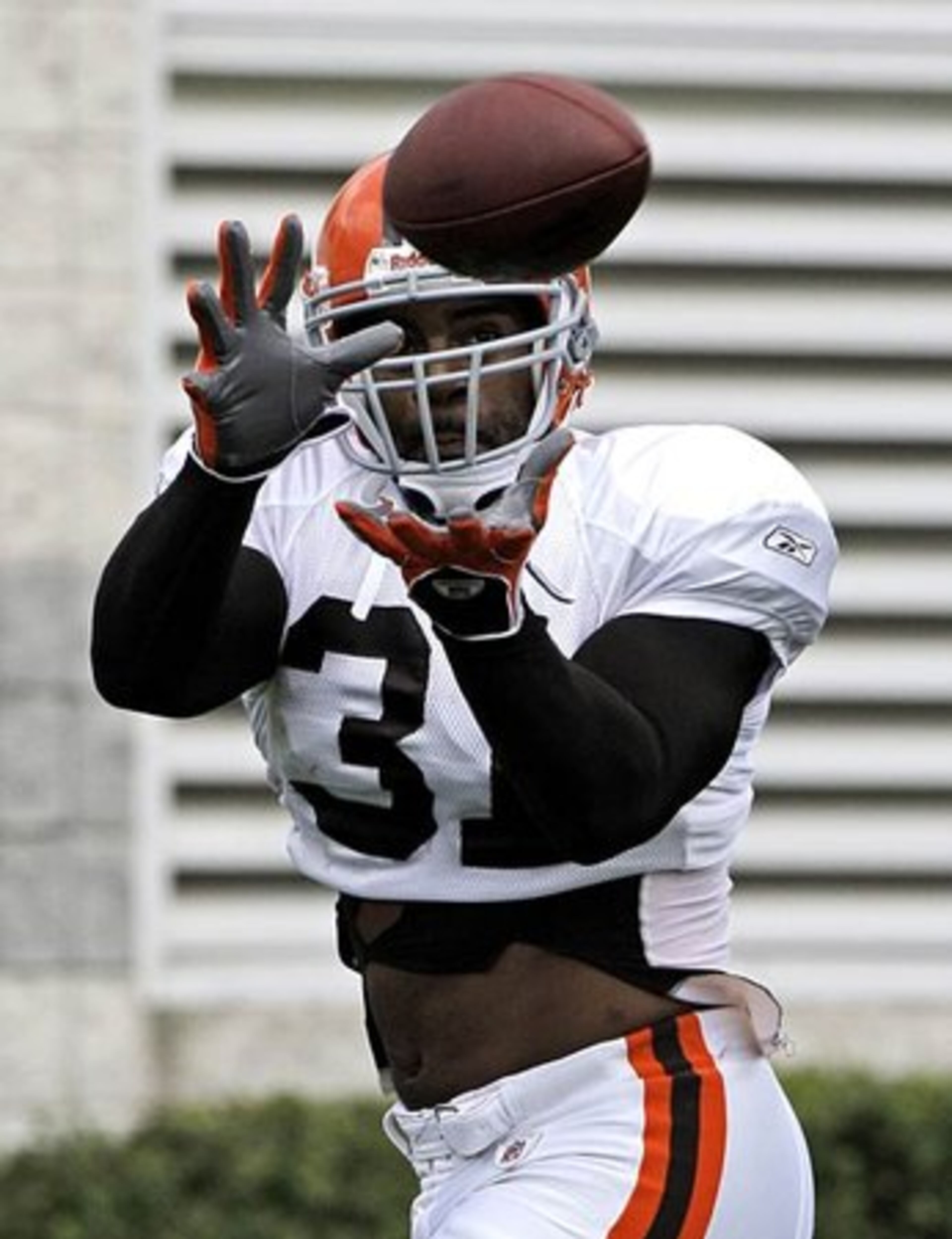 Cleveland Browns standout Jamal Lewis is schooling fellow Douglass High alum James Davis, a rookie, in the art of being an NFL running back. While at Douglass High, Davis ended up breaking all the school rushing records Lewis had set for the Astros.