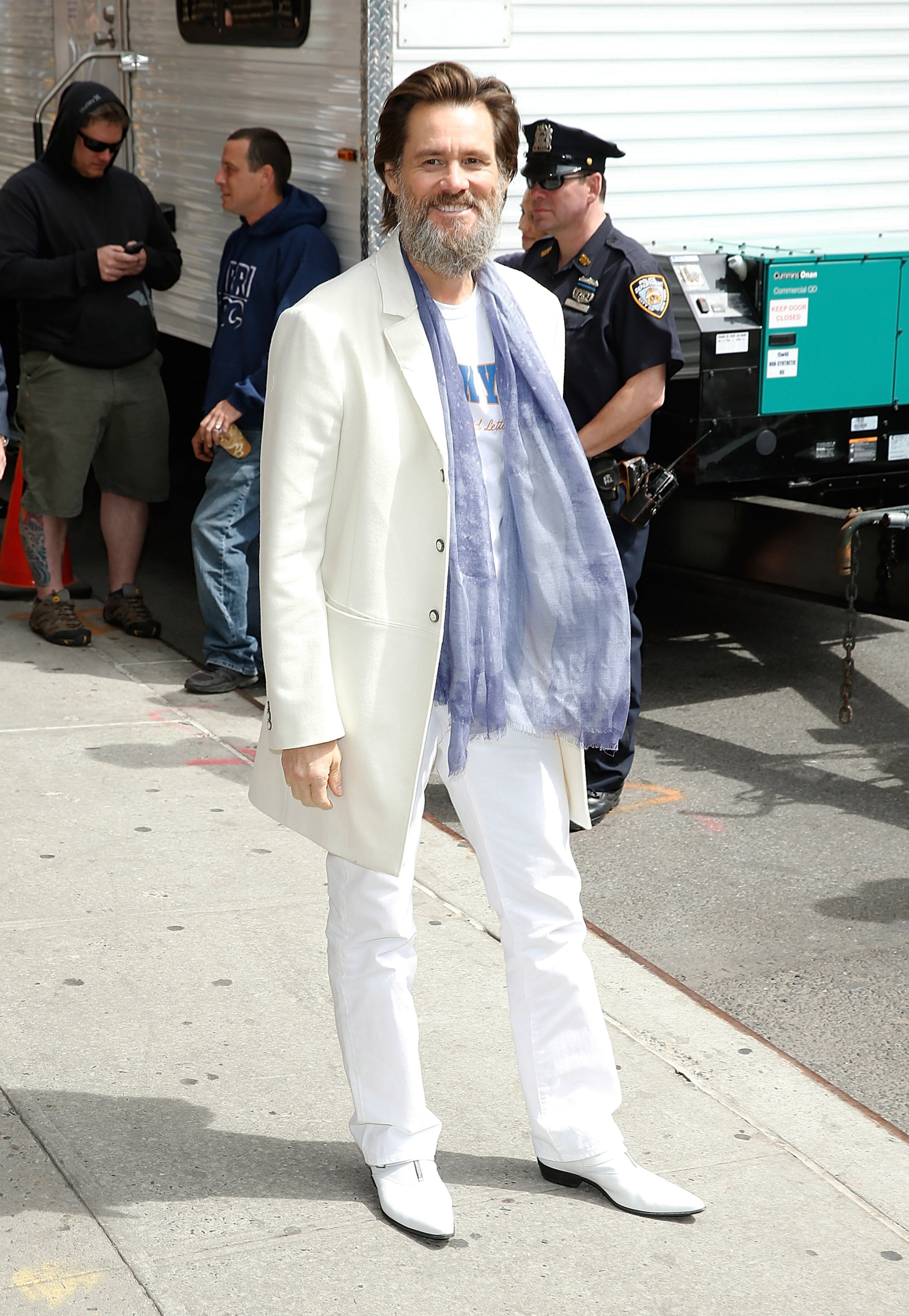 NEW YORK, NY - MAY 20: Jim Carrey visits "Late Show With David Letterman" at Ed Sullivan Theater on May 20, 2015 in New York City. (Photo by John Lamparski/Getty Images)