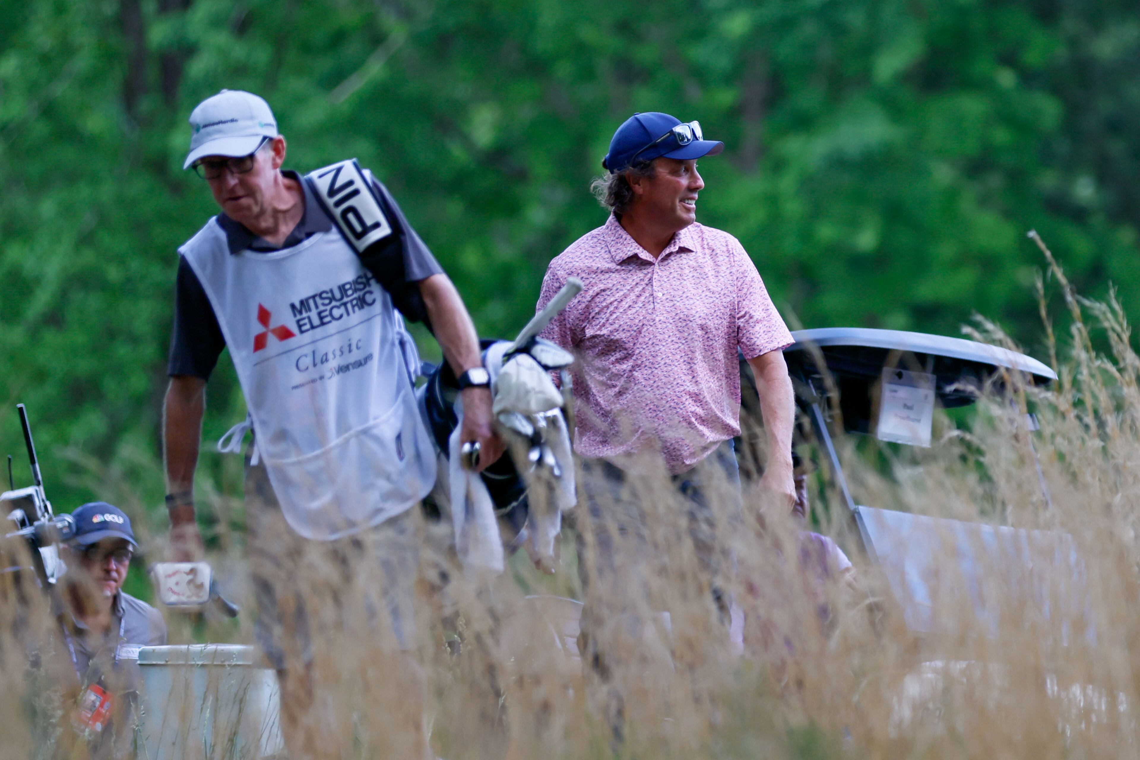Stephen Ames walks off the 17th green during the Mitsubishi Classic senior golf tournament at TPC Sugarloaf, Sunday, April 28, 2024, in Duluth, Ga.
(Miguel Martinez / AJC)