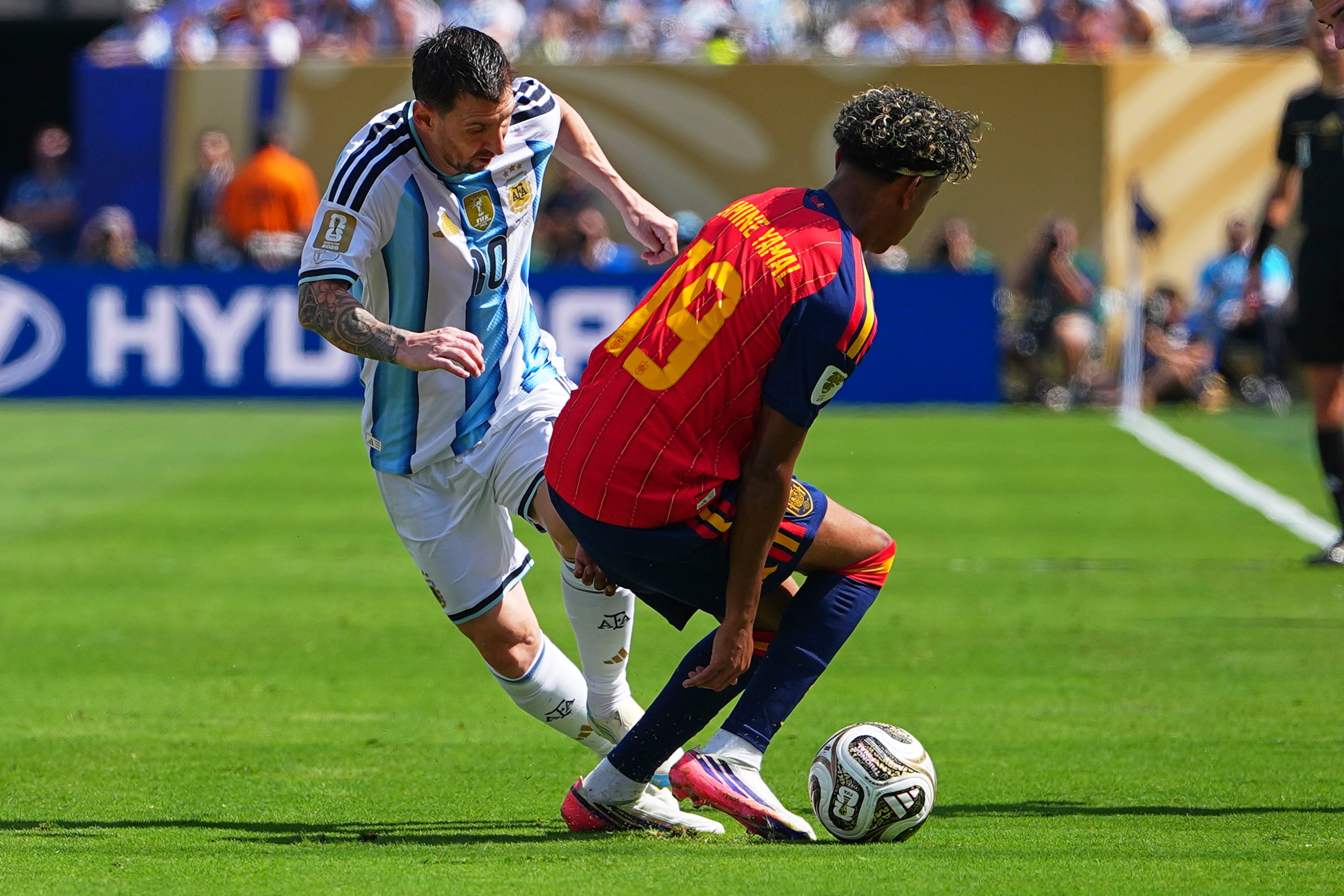 Argentina's Lionel Messi (left) vies for the ball with Spain's Lamine Yamal (right) during the World Cup final soccer match between Spain and Argentina in East Rutherford, N.J., near New York, Sunday, July 19, 2026. (Julio Cortez/AP)