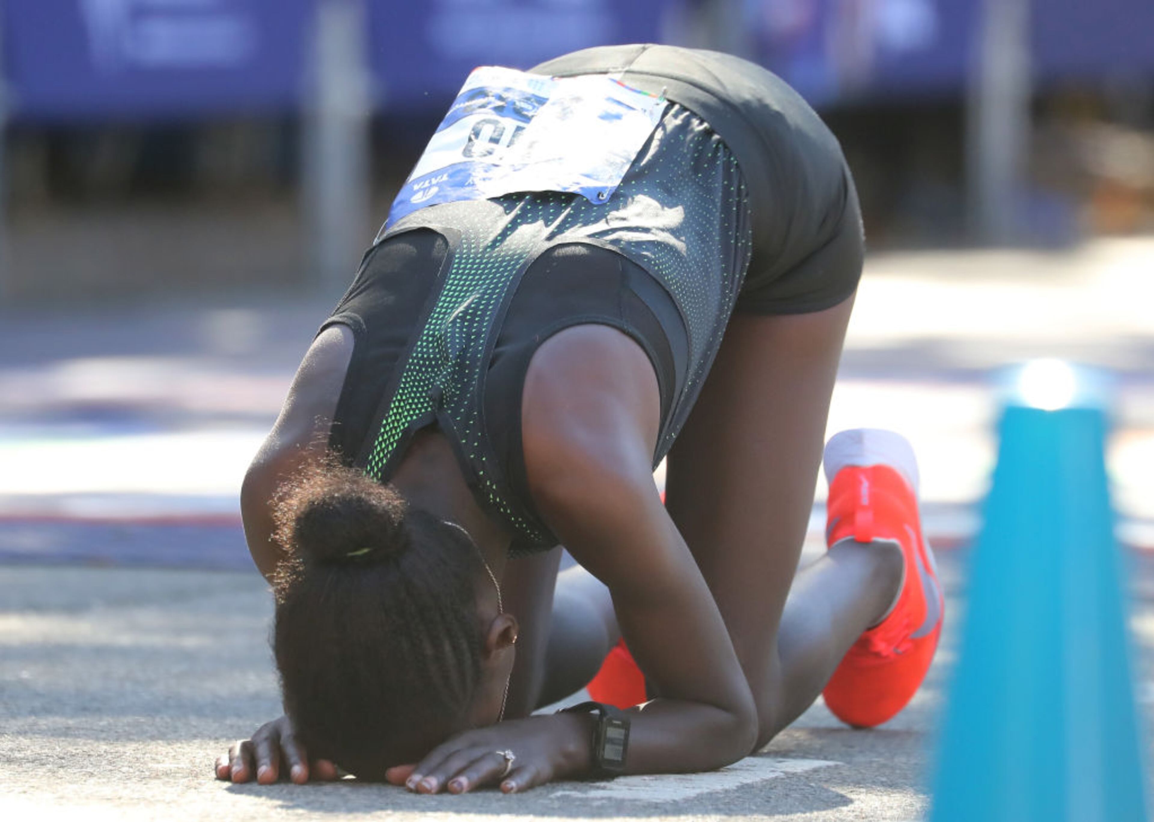 NEW YORK, NY - NOVEMBER 04: Rahma Tusa of Ethiopia reacts after she crossed the finish line during the 2018 TCS New York City Marathon on November 4, 2018 in Central Park in New York City. (Photo by Elsa/Getty Images)