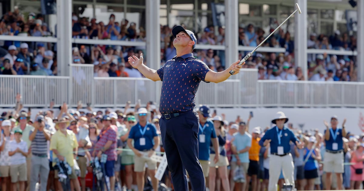 Gary Woodland Wins Houston Open in Emotional Victory After Brain Surgery