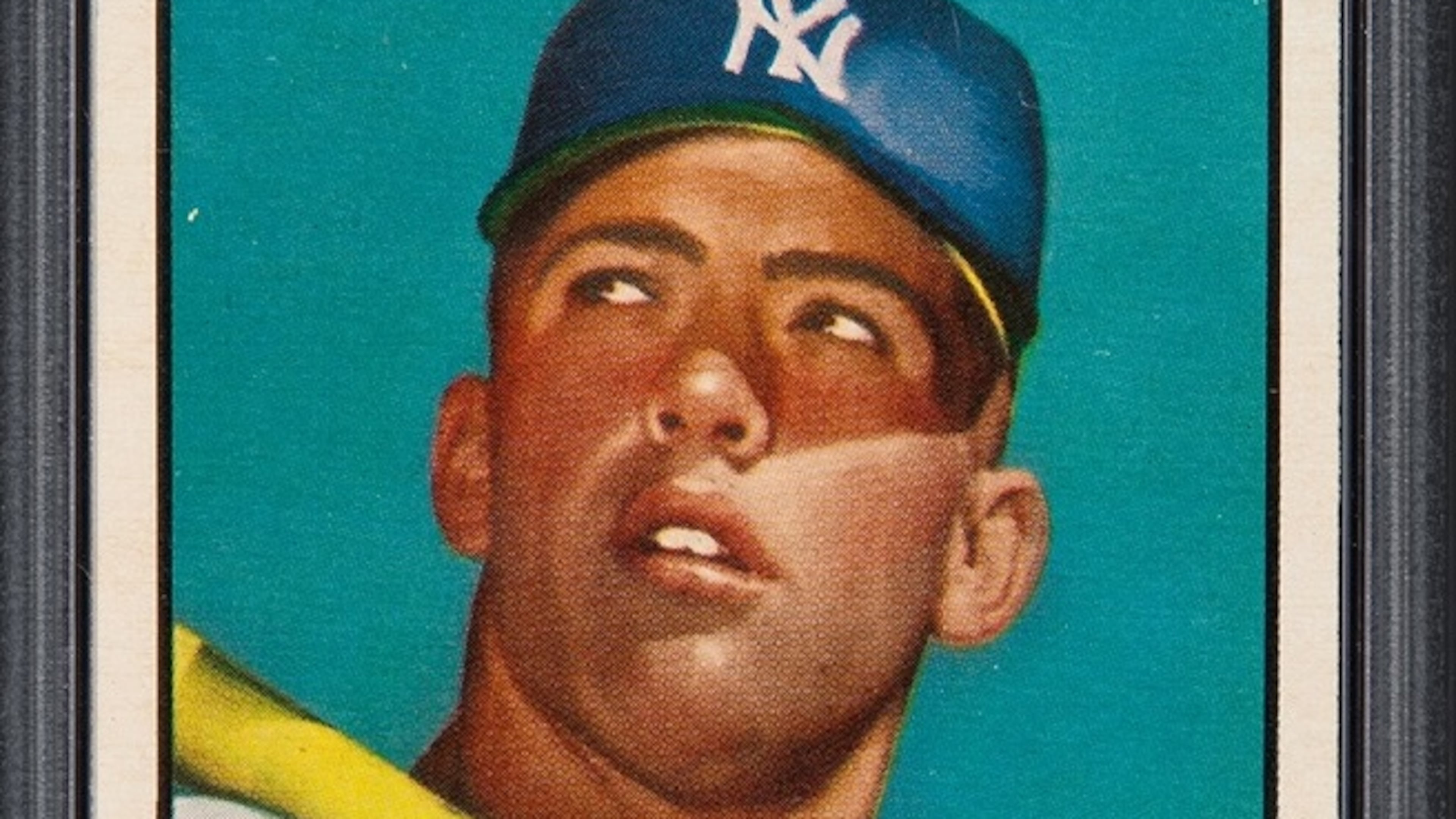 A 1952 Topps baseball card of Mickey Mantle sold for $2.88 million in an online auction that ended Thursday night.