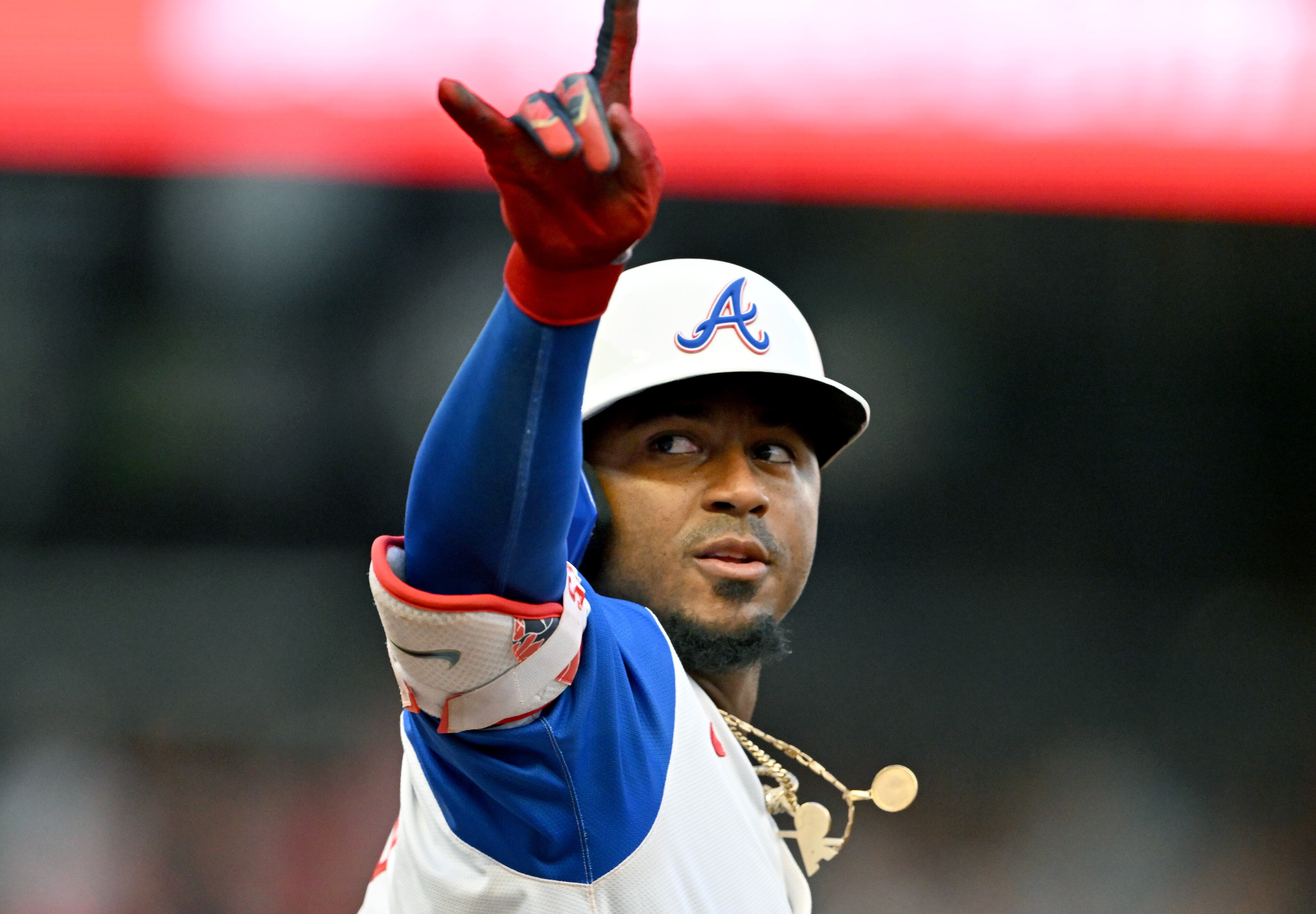 Atlanta Braves second base Ozzie Albies (1) celebrates as he circles the bases on a 3-run home run during the fourth inning of a baseball game at Truist Park, Saturday, July 19, 2025, in Atlanta. New York Yankees won 12-9 over Atlanta Braves. (Hyosub Shin / AJC)