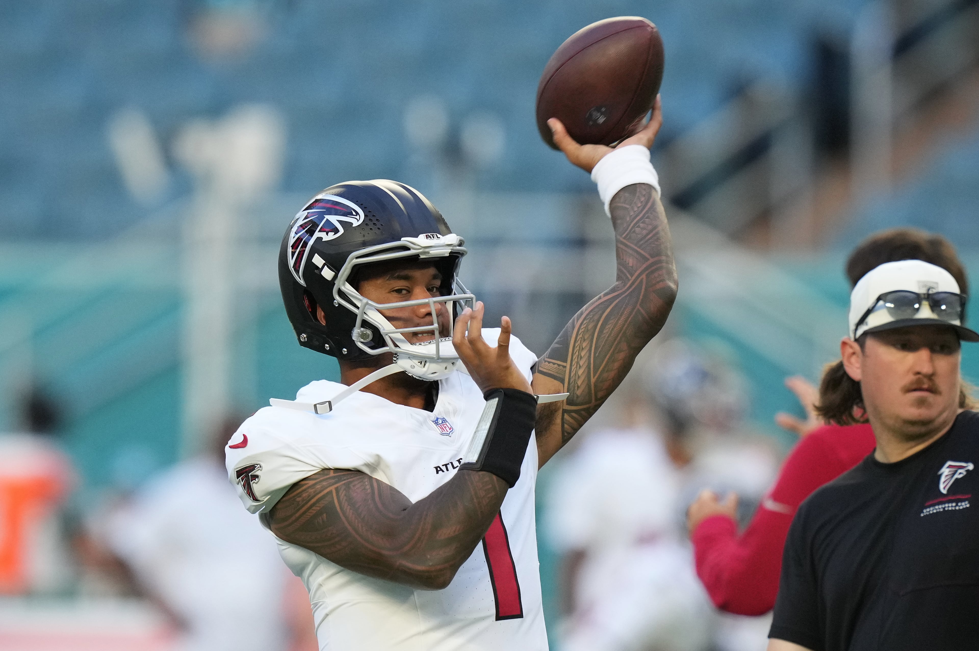 Falcons Dolphins Football