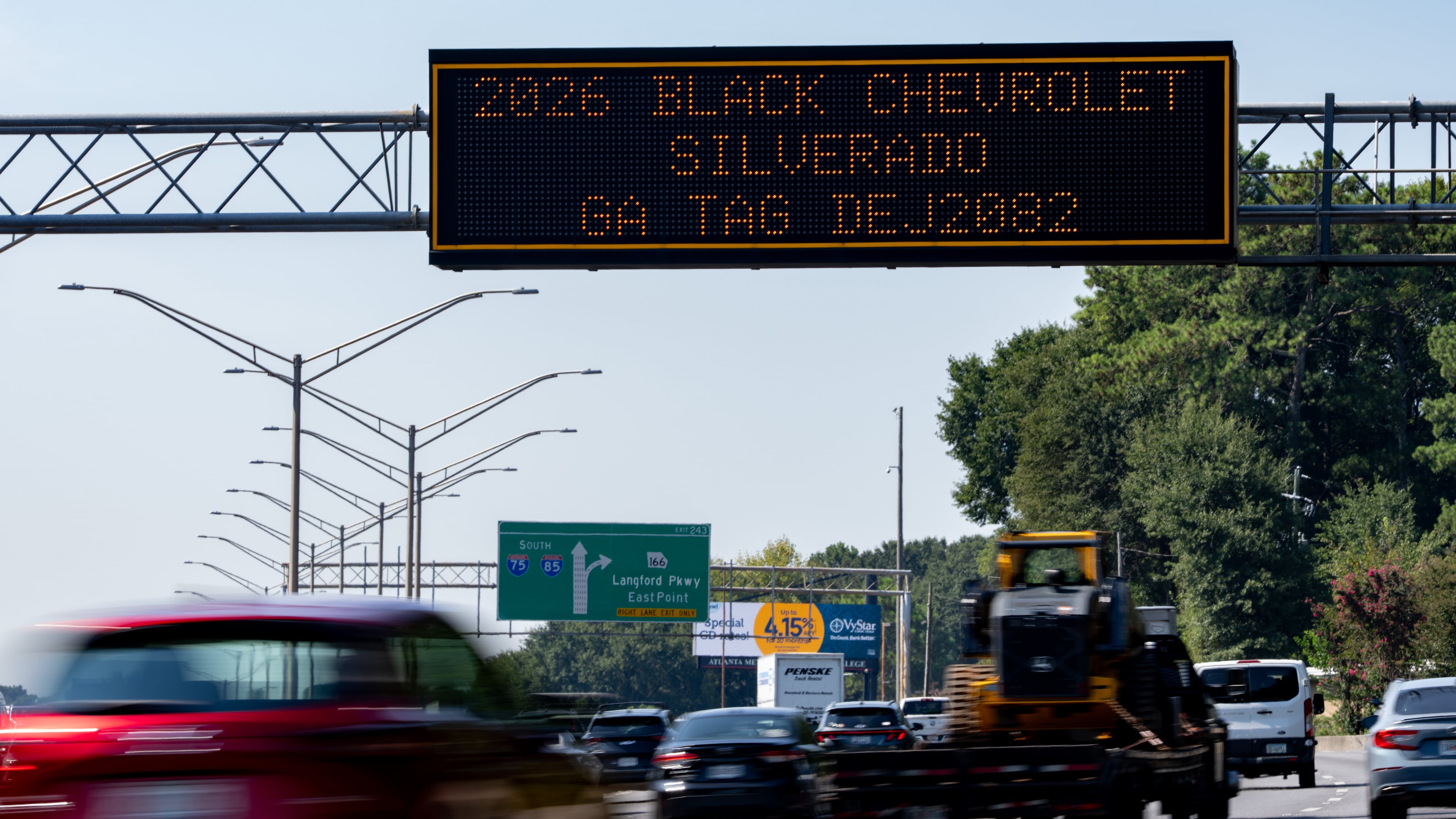A sign on I-75/I-85 South alerts motorists to be on the lookout for a black Chevrolet Silverado on Wednesday, Sept. 2, 2026. The GBI said its search for Jimmy Steverson, who the agency says was at one point traveling in a black Silverado and was wanted in the death of a Warm Springs police officer, ended Wednesday morning. (Ben Hendren for the AJC)