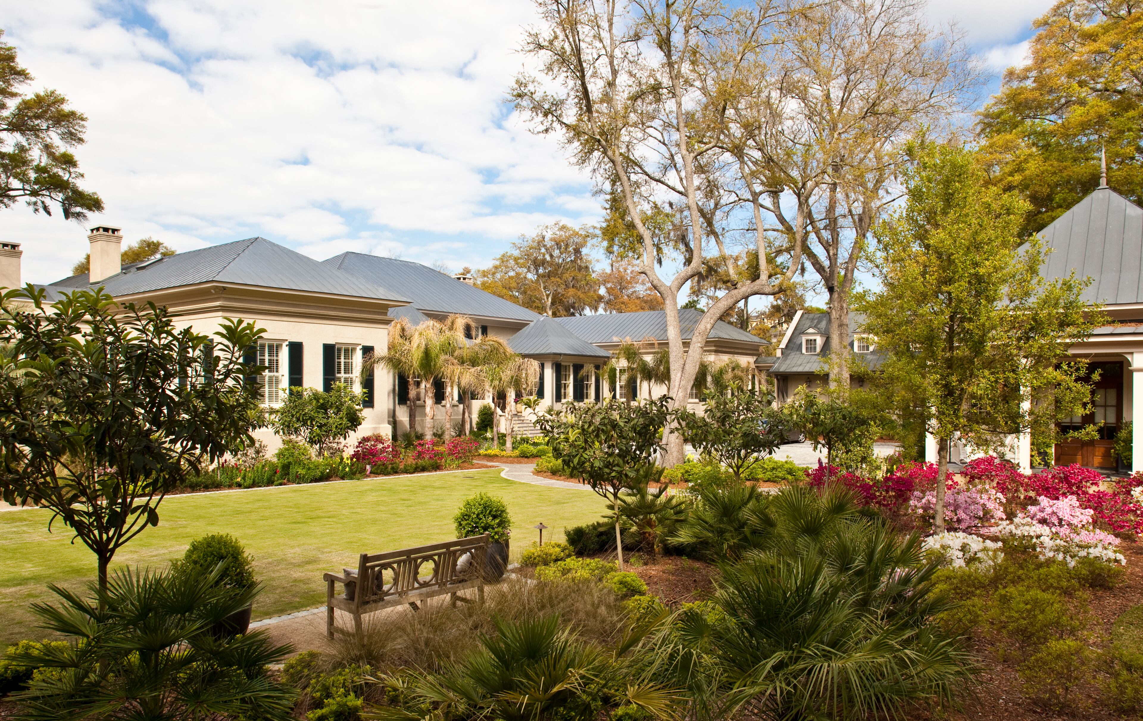 Paula Deen is looking to downsize from the six-year-old French Caribbean style home by purchasing a second home in New York City. Spokesman Jaret Keller said Tuesday that new ventures have kept Deen so busy that she wants "an easier and simpler life" at home on the Georgia coast. For more information, please contact Elaine Seabolt at 912-233-6609, eseabolt@seaboltbrokers.com or visit www.SeaboltBrokers.com