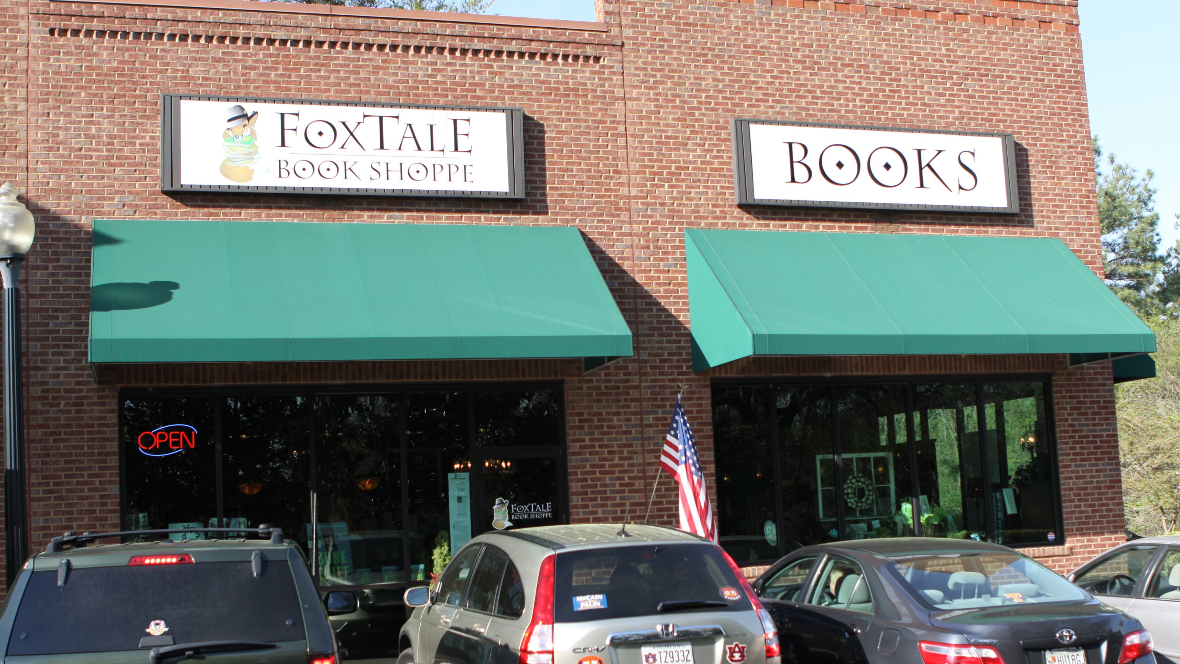 FoxTale Book Shoppe in Woodstock.