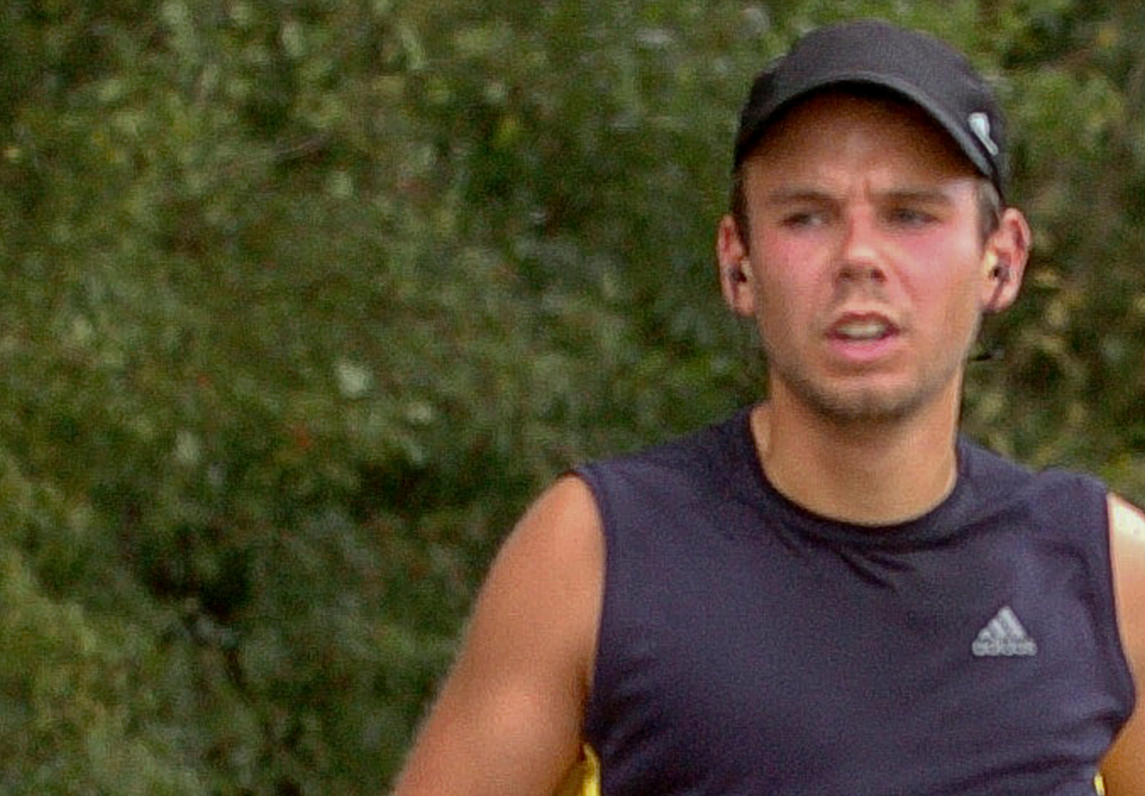 Andreas Lubitz runs the Airportrace half marathon in Hamburg in this September 13, 2009 file photo. The co-pilot who appears to have deliberately crashed Germanwings plane carrying 149 passengers into the French Alps received psychiatric treatment for a "serious depressive episode" six years ago, German tabloid Bild reported on March 27, 2015. Prosecutors in France, after listening to the cockpit voice recorders, offered no motive for why Andreas Lubitz, 27, would take the controls of the Airbus A320, lock the captain out of the cockpit and deliberately set it veering down from cruising altitude at 3,000 feet per minute. REUTERS/Foto-Team-Mueller