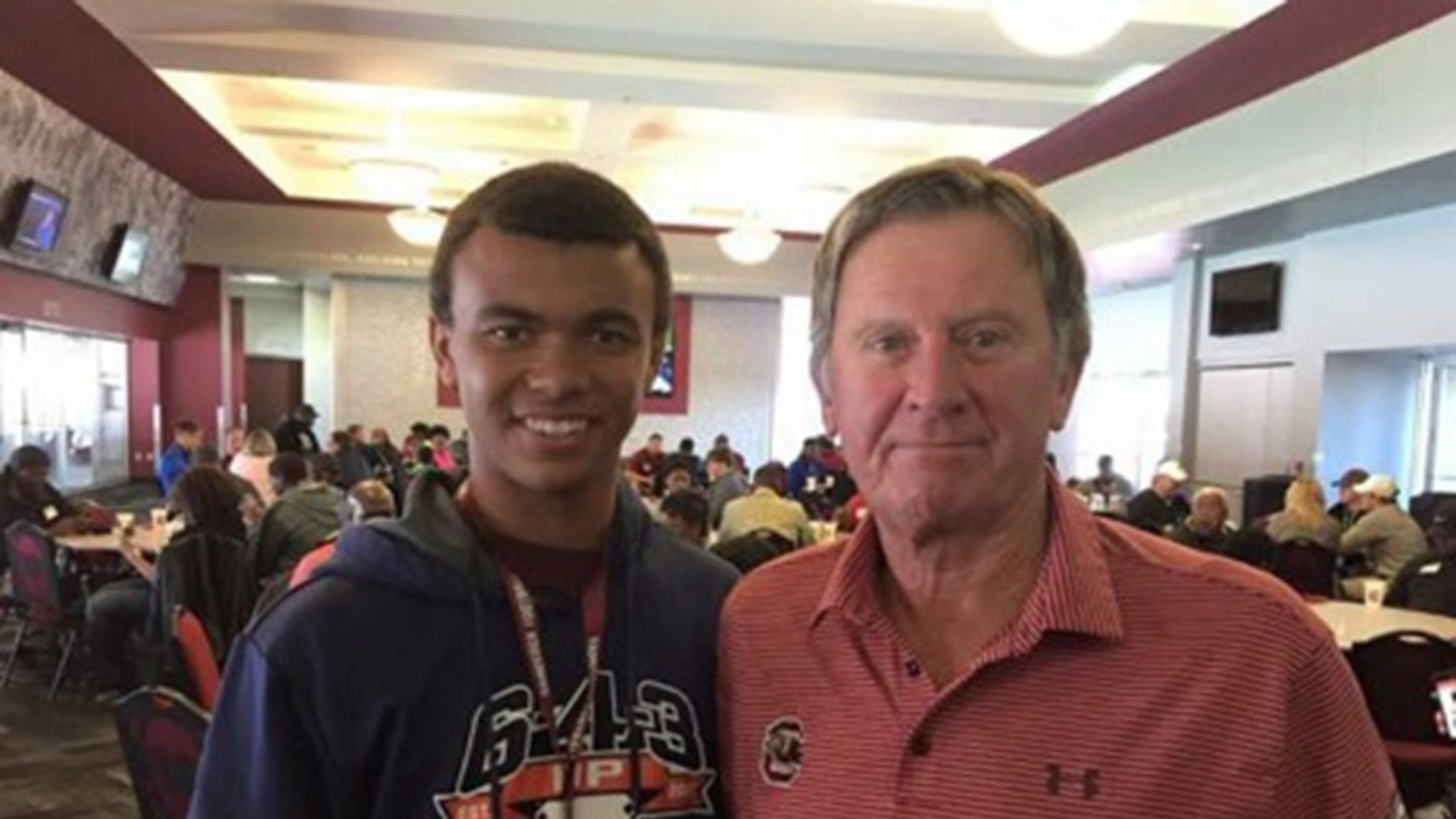 Dominick Blaylock, the son of former Atlanta Hawk Mookie Blaylock, recently met with South Carolina coach Steve Spurrier.