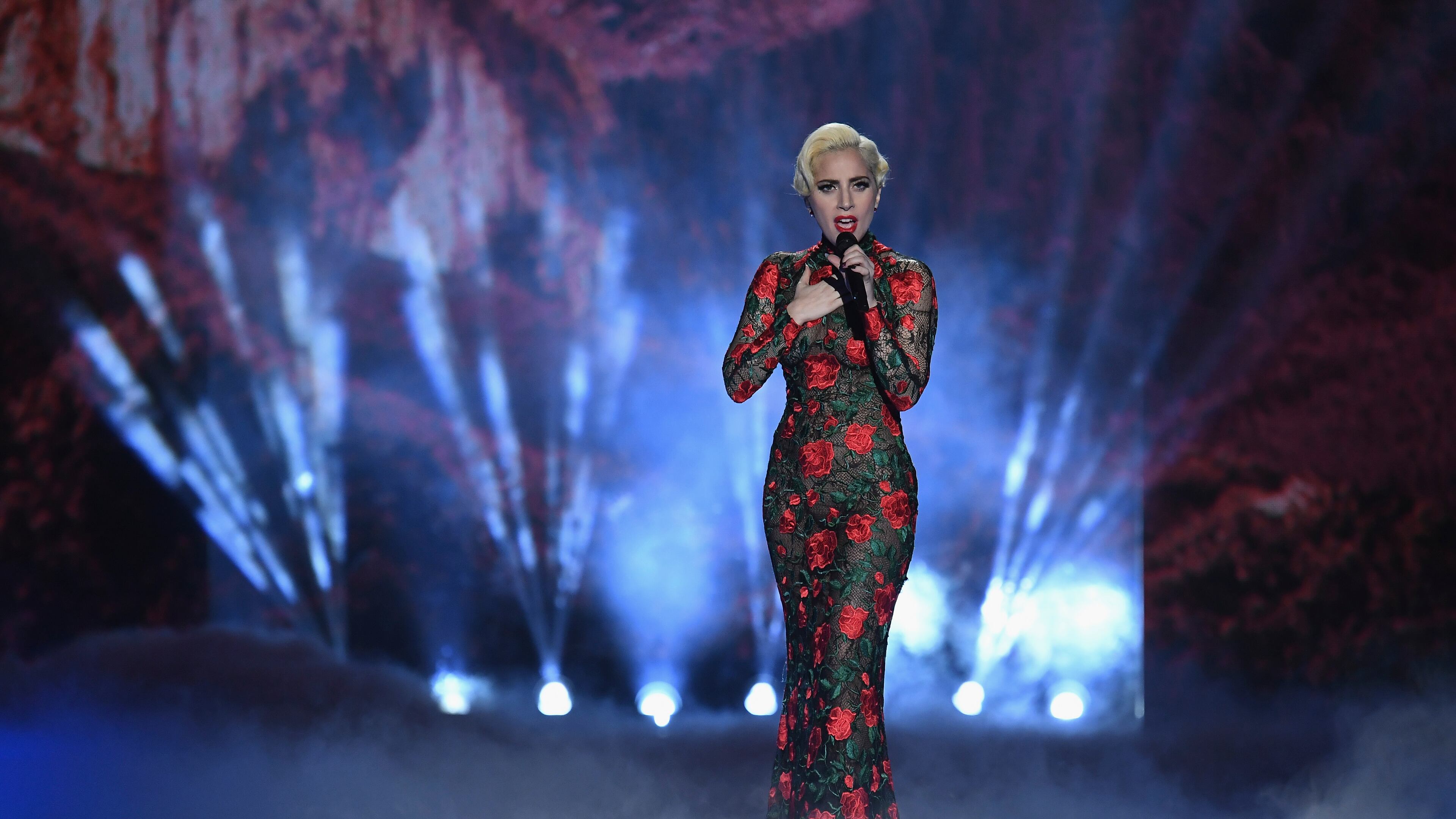 PARIS, FRANCE - NOVEMBER 30: Lady Gaga performs during the Victoria's Secret Fashion Show on November 30, 2016 in Paris, France. (Photo by Pascal Le Segretain/Getty Images for Victoria's Secret)