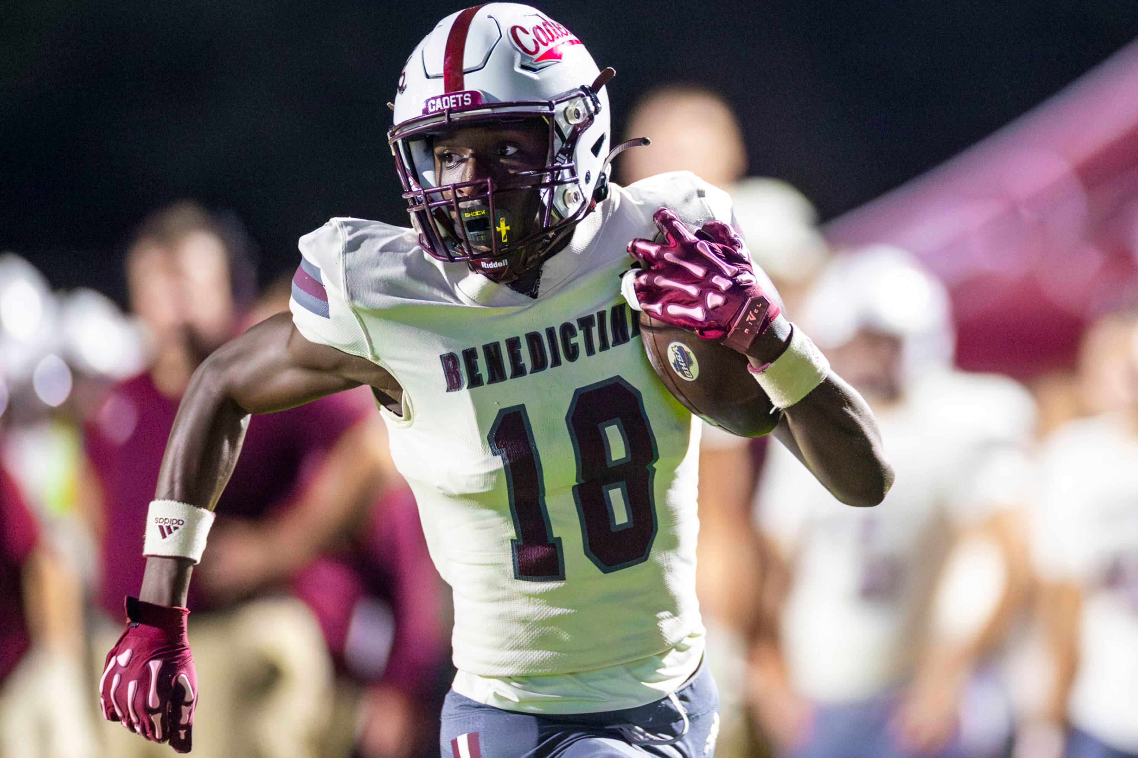 Benedictine player Ca'ron Hall (18) runs for a touchdown against Westminster at Fritz Orr Field in Atlanta, GA on Friday, Sept. 19th, 2025. (Oscar Guevara Saenz for the AJC)