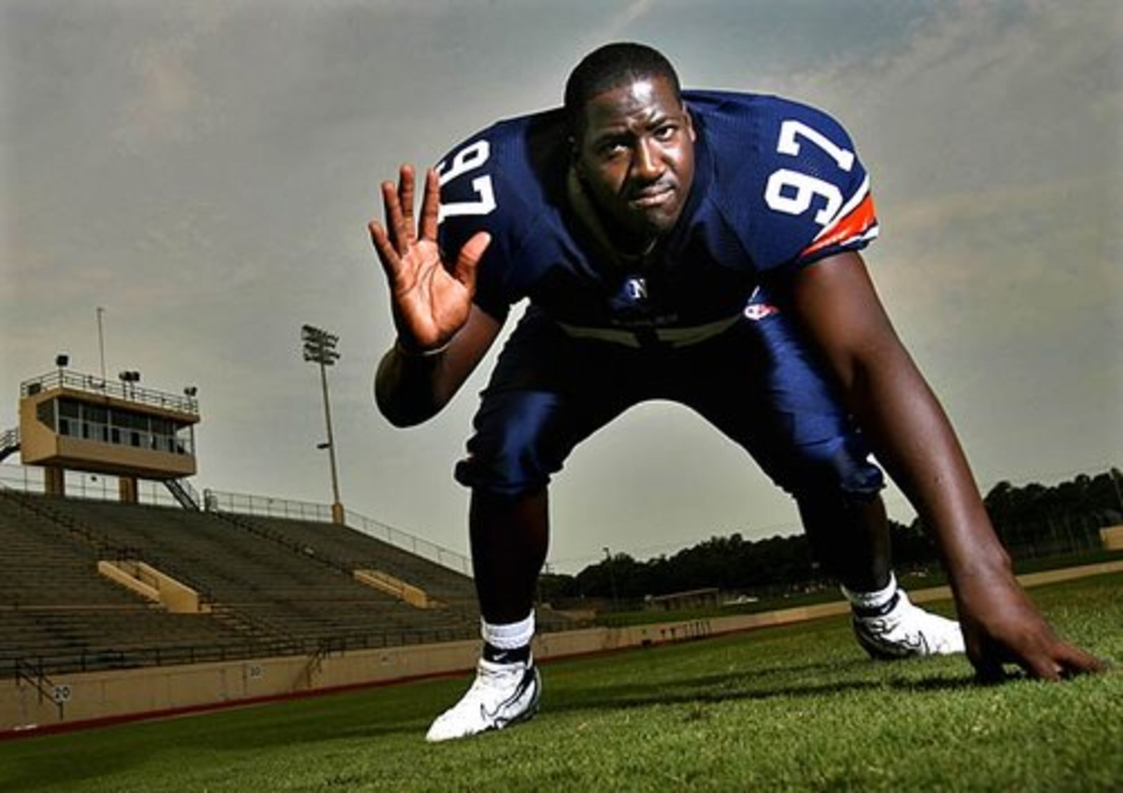 Abry Jones, DE, Northside-Warner Robins: Had 72 tackles, nine tackles for losses and 13 sacks last season. All-state in Class AAAA as a junior. Runs 40-yard dash in 4.9 seconds. Considered the nation's top defensive tackle by one recruiting service. Noted for his quickness, long reach and smarts.