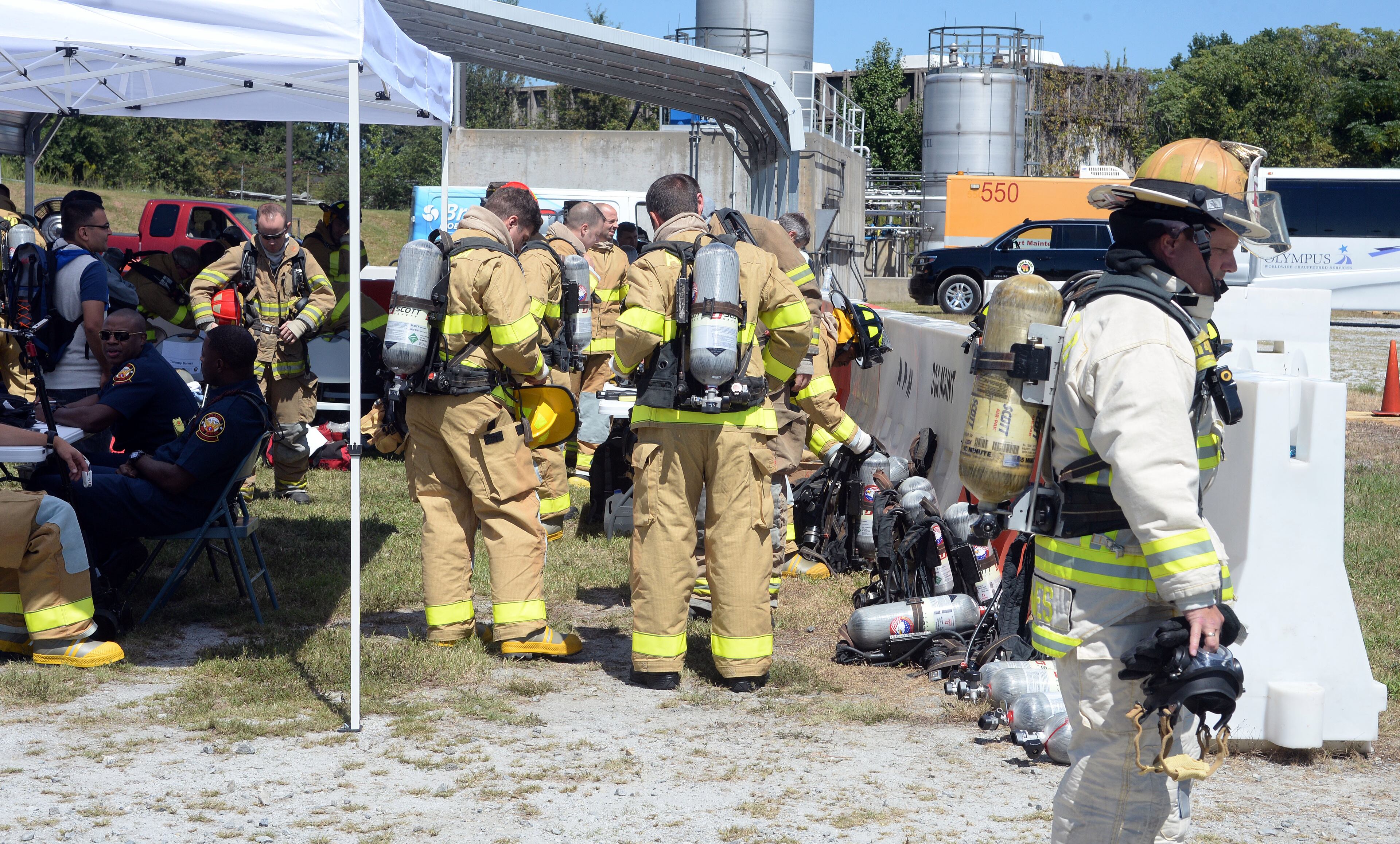 SEPTEMBER 14, 2015 ATLANTA Atlanta Fire Rescue Department firefighters hosted live fire training for attendees at the Aircraft Rescue Fire Fighting (ARFF) Conference, Monday, September, 14, 2015. Firefighters from across the world, battled a simulated fire in an engine and landing gear and also a cascade fire with wing and fuel tanks. Firefighters were Atlanta this week for the 26th Annual ARFF Working Group Conference and Educational Symposium. One of the highlights of the conference was the live fire training at the Hartsfield-Jackson firefighter training site. KENT D. JOHNSON/KDJOHNSON@AJC.COM