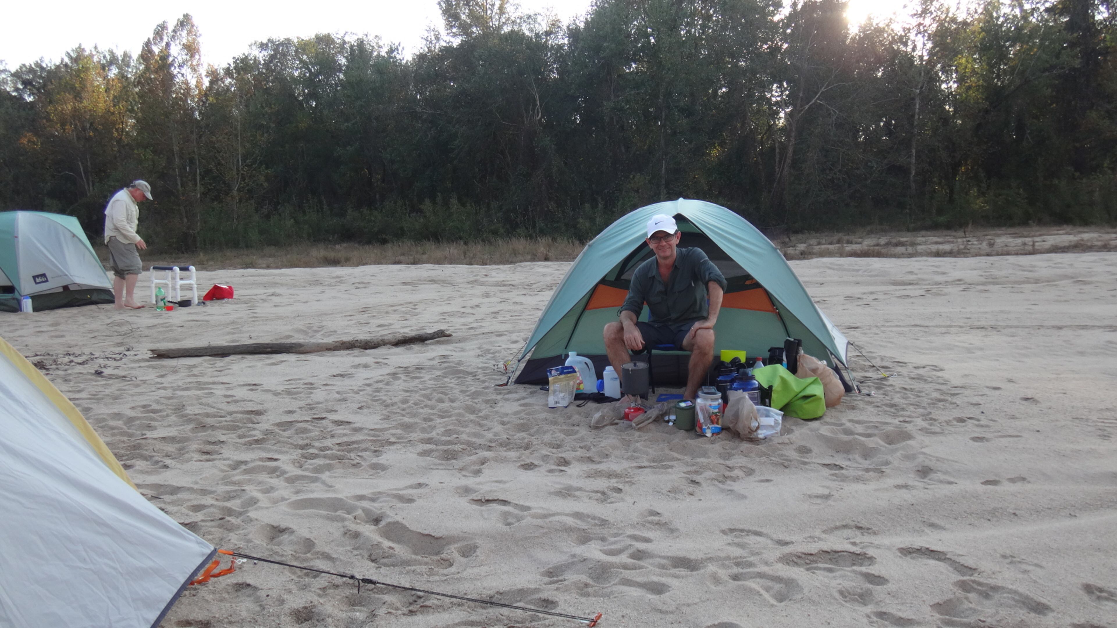 Author Gordon Johnston camps on a sandbar a dozen miles upstream of The Forks, where the Ocmulgee and Oconee rivers meet to form the Altamaha.
Courtesy of Don Ream