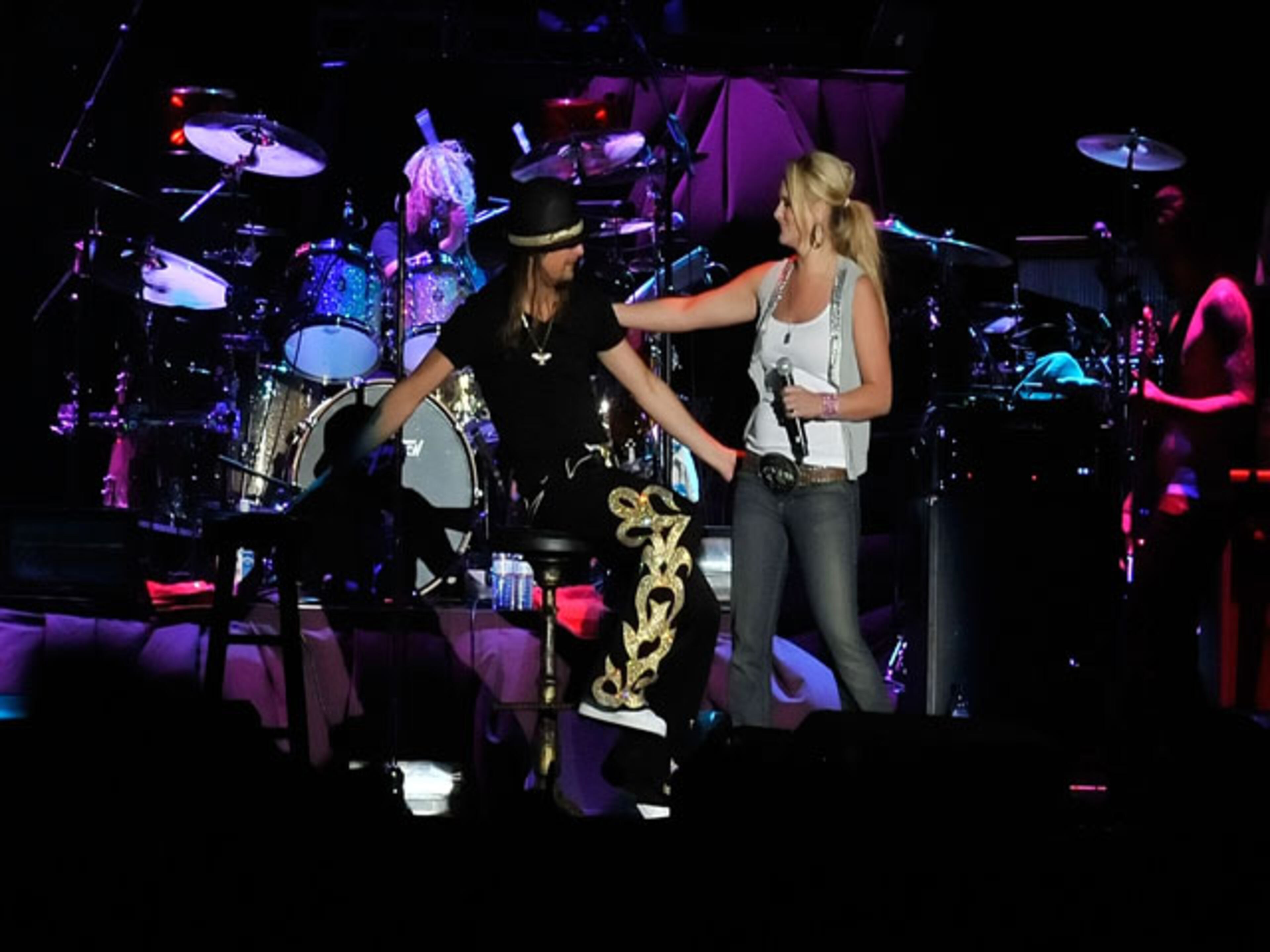 INDIO, CA - APRIL 26: Musicians Kid Rock and Miranda Lambert perform onstage during day two of California's Stagecoach Country Music Festival held at the Empire Polo Club on April 26, 2009 in Indio, California. (Photo by Kevin Winter/Getty Images)