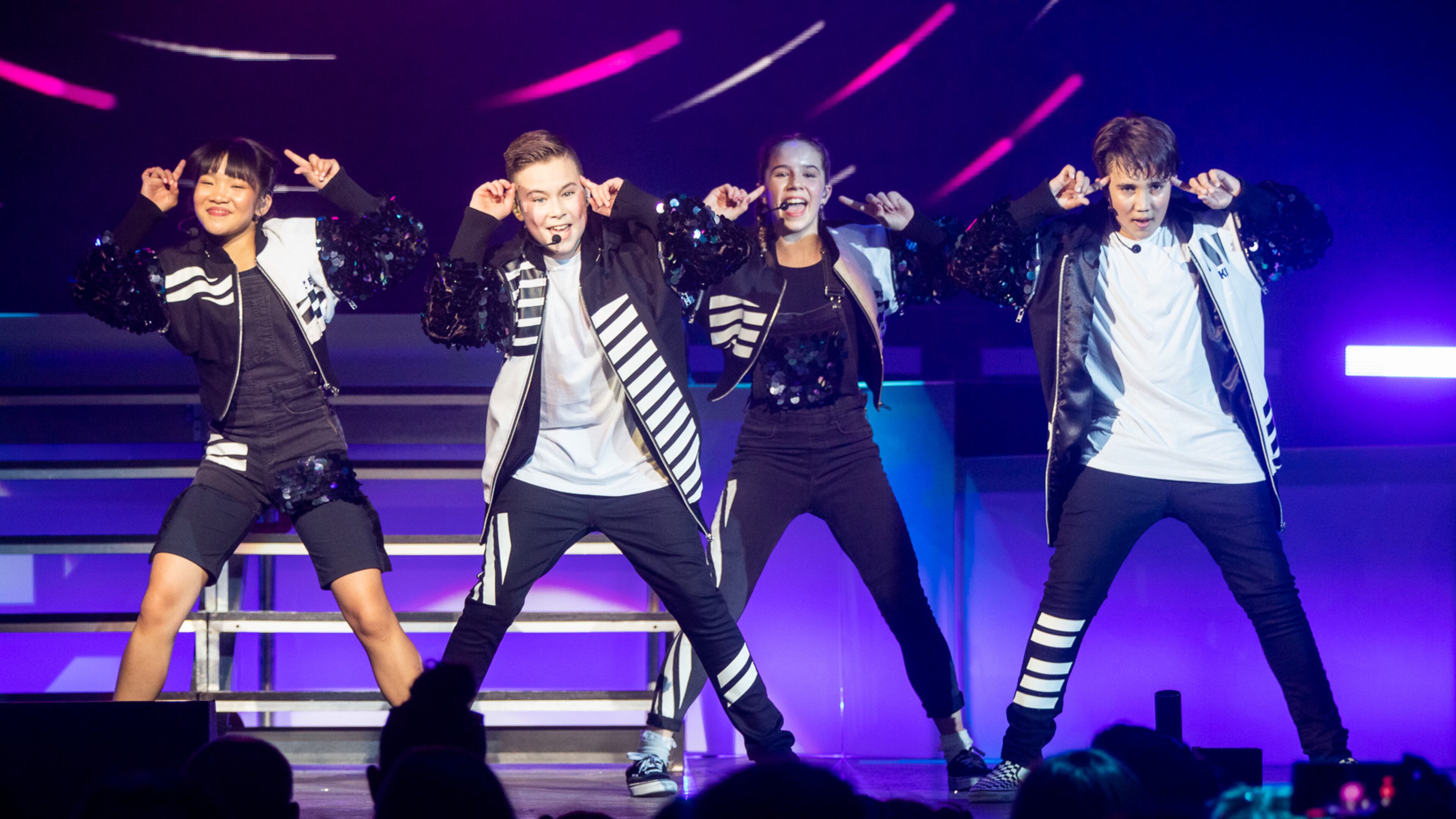 L to R: Julianna, Jacob, Liv and Isiah perform during the Kidz Bop 2019 World Tour