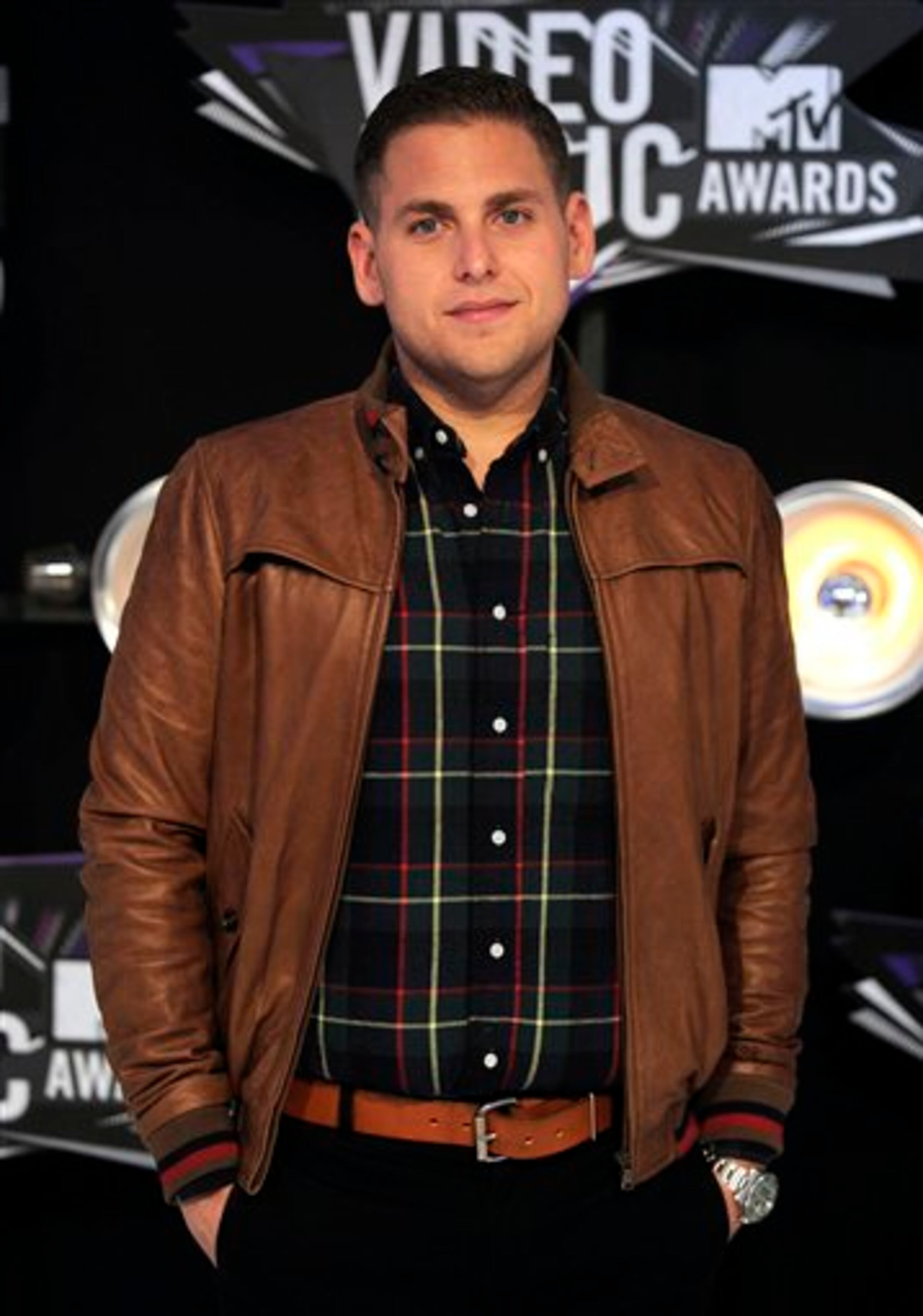 Jonah Hill arrives at the MTV Video Music Awards on Sunday Aug. 28, 2011, in Los Angeles. (AP Photo/Chris Pizzello)