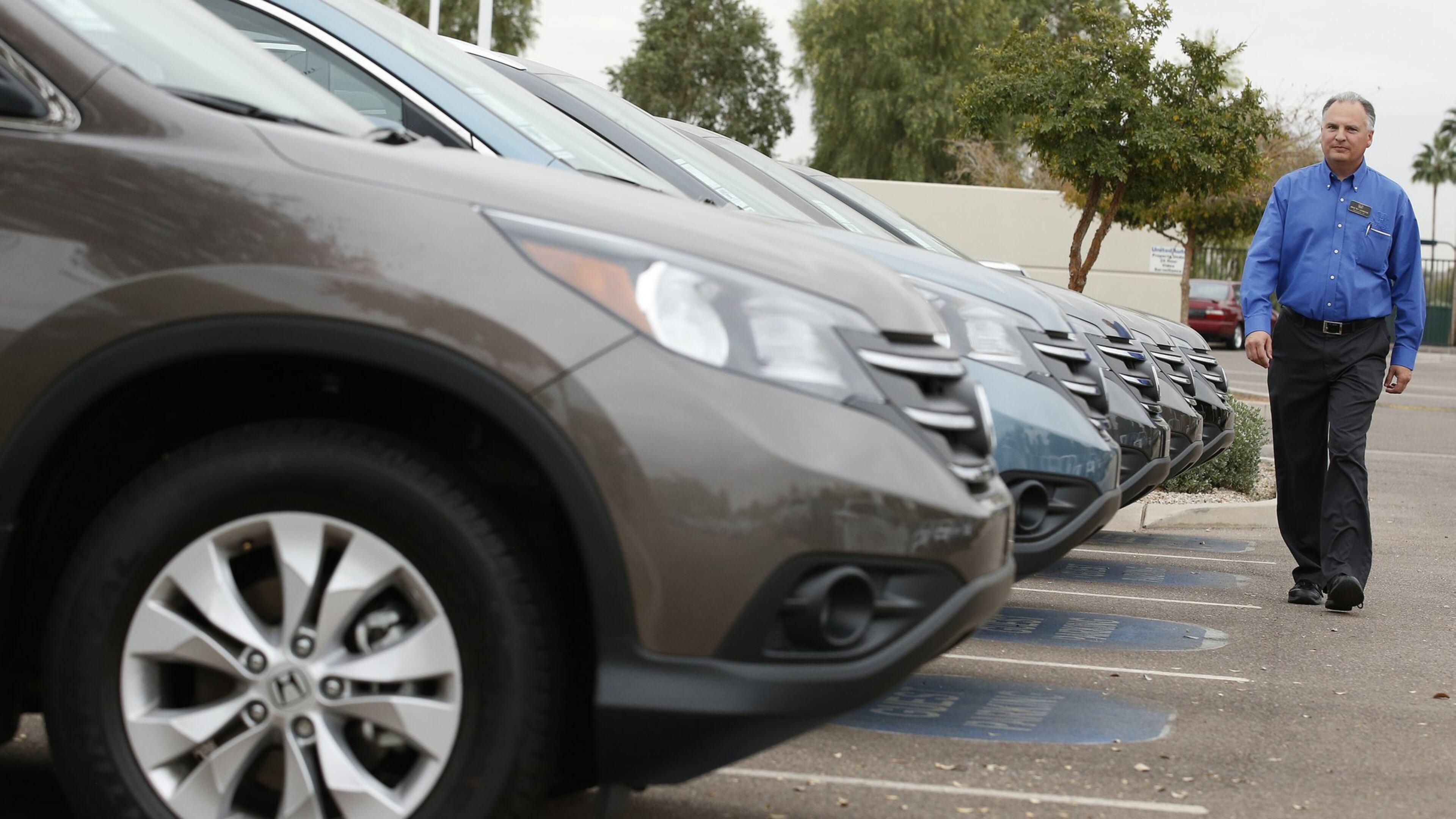 Nationally, tens of millions of used cars are sold each year. CarMax says its retail operations accounted for about 722,000 of those sales last year. The company also sold 409,000 vehicles in auctions. (AP Photo/Ross D. Franklin)