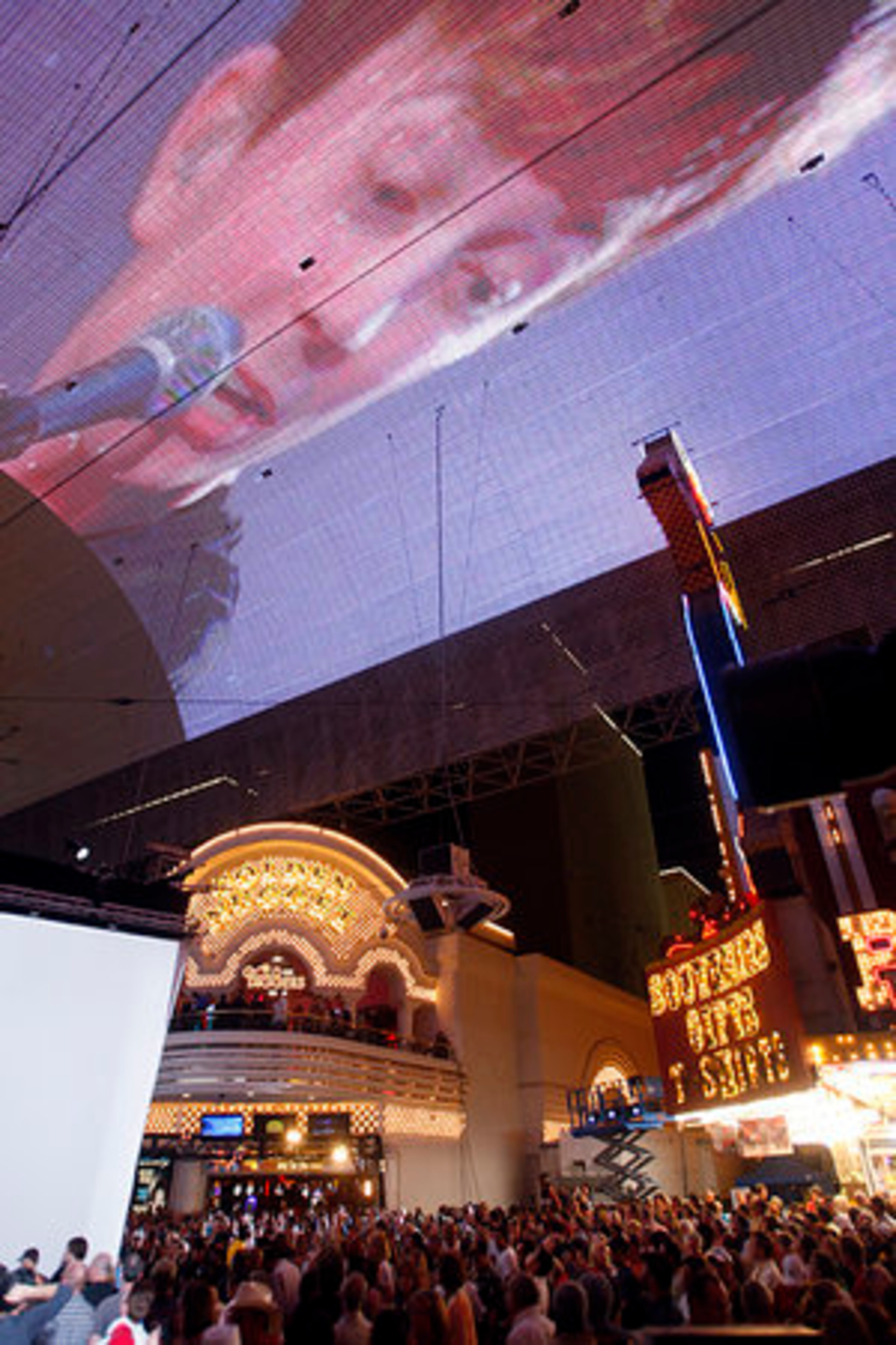 Matt and Kim perform.