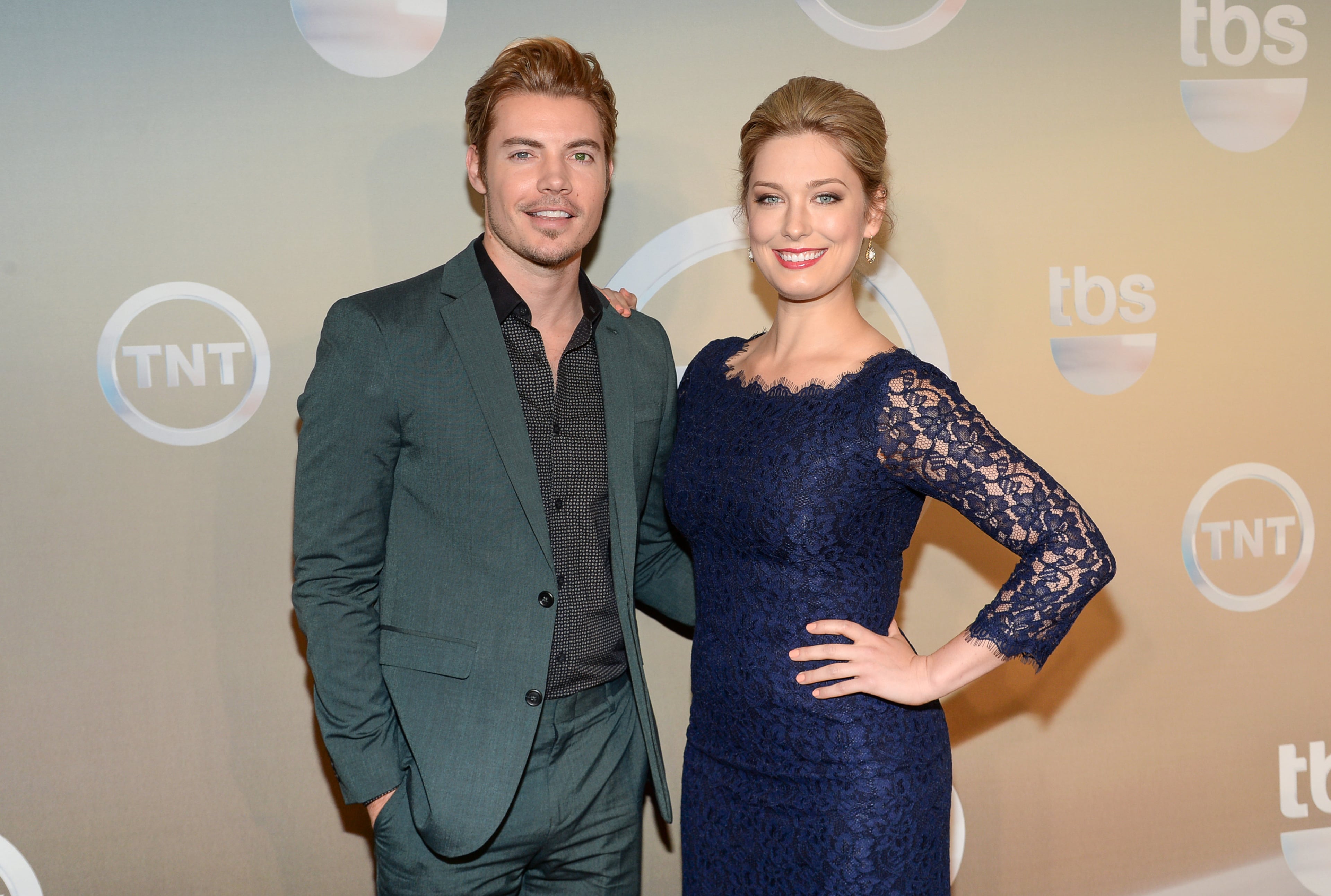 Josh Henderson, left, and Briga Heelan pose backstage at the TNT and TBS Network 2014 Upfront Presentations at Madison Square Garden on Wednesday, May 14, 2014, in New York. (Photo by Evan Agostini/Invision/AP)