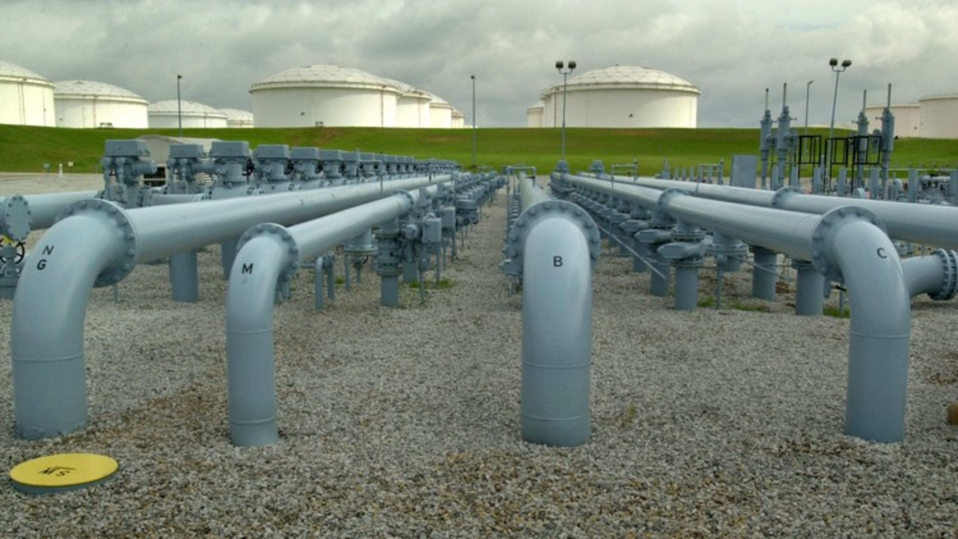 Senate Bill 191 would limit the ability of pipeline companies to use eminent domain for surveying and acquiring private land.