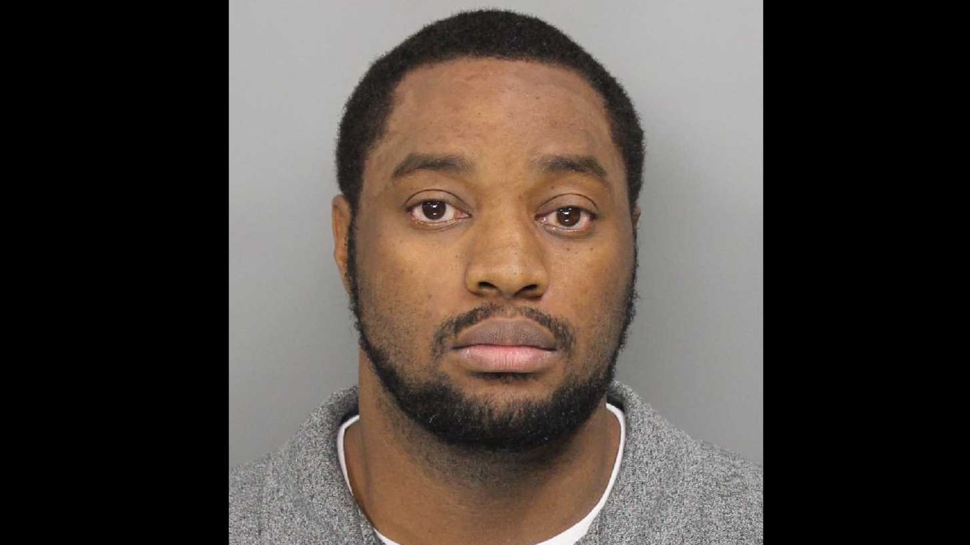 Mugshot of Derrick Smith