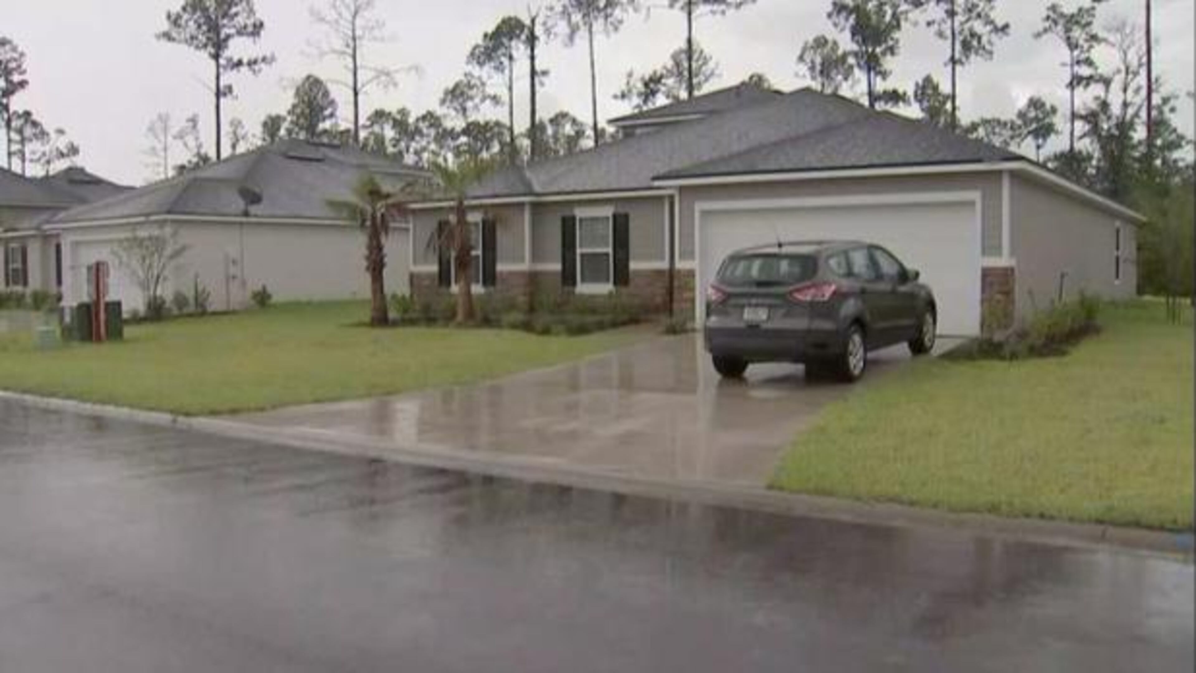 A deployed mother's recently built house that she purchased has a leaking roof. (Photo: ActionNewJax.com)