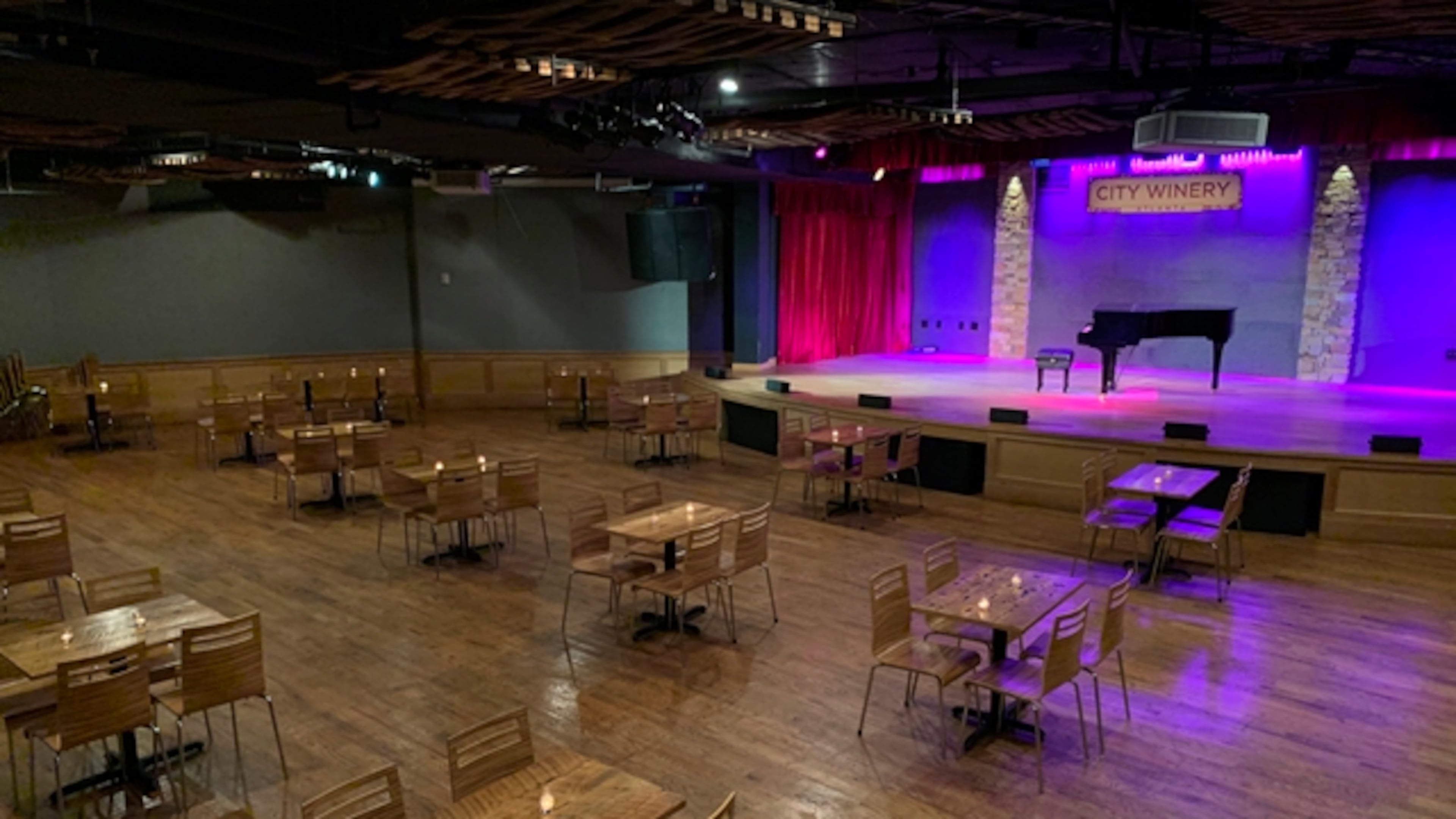 City Winery Atlanta has arranged tables in its concert room to comply with social distancing rules. Photo: Contributed