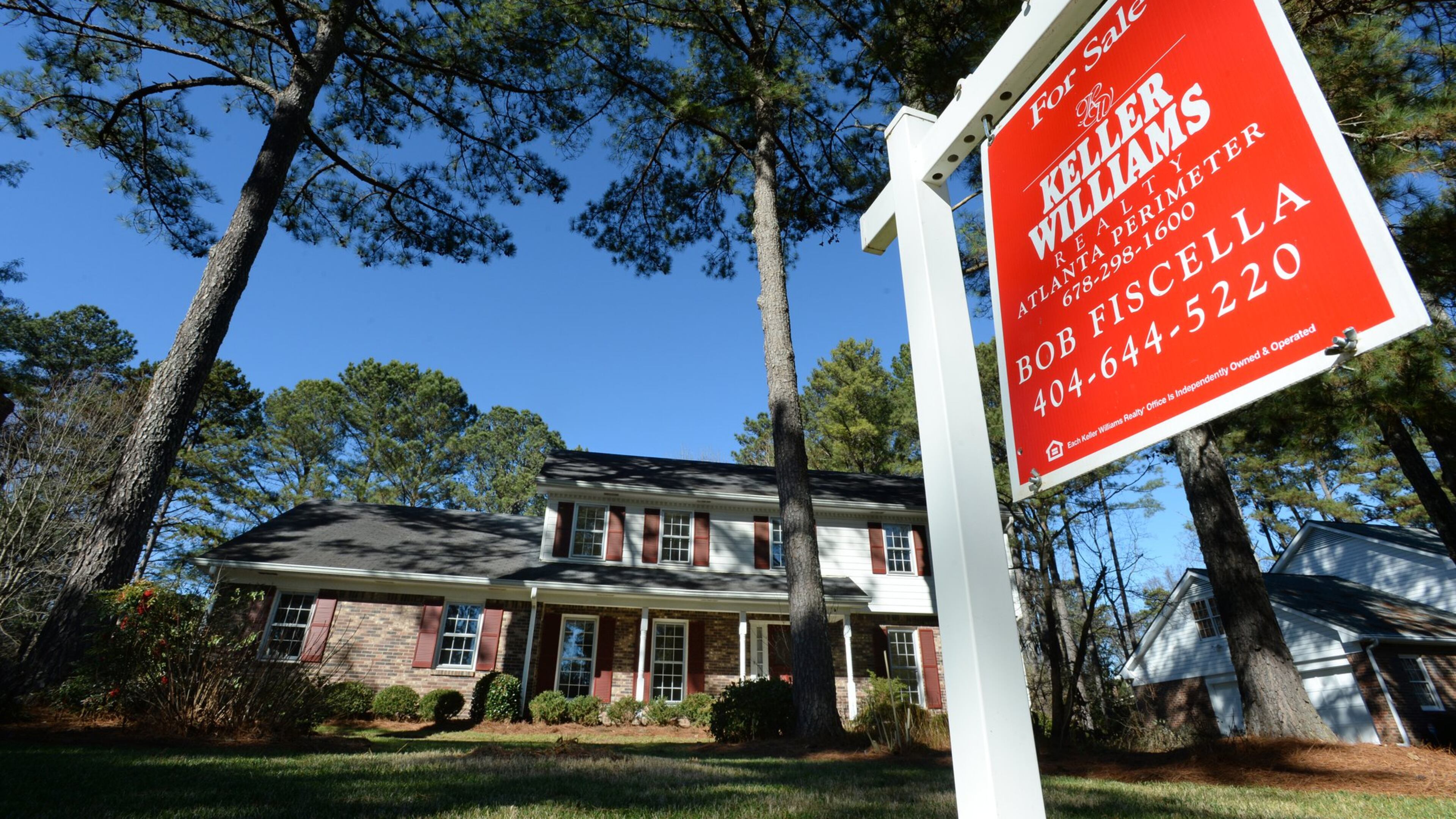 Low housing inventory and ever-increasing demand continue proving problematic for the Atlanta real estate scene. HYOSUB SHIN / AJC FILE PHOTO