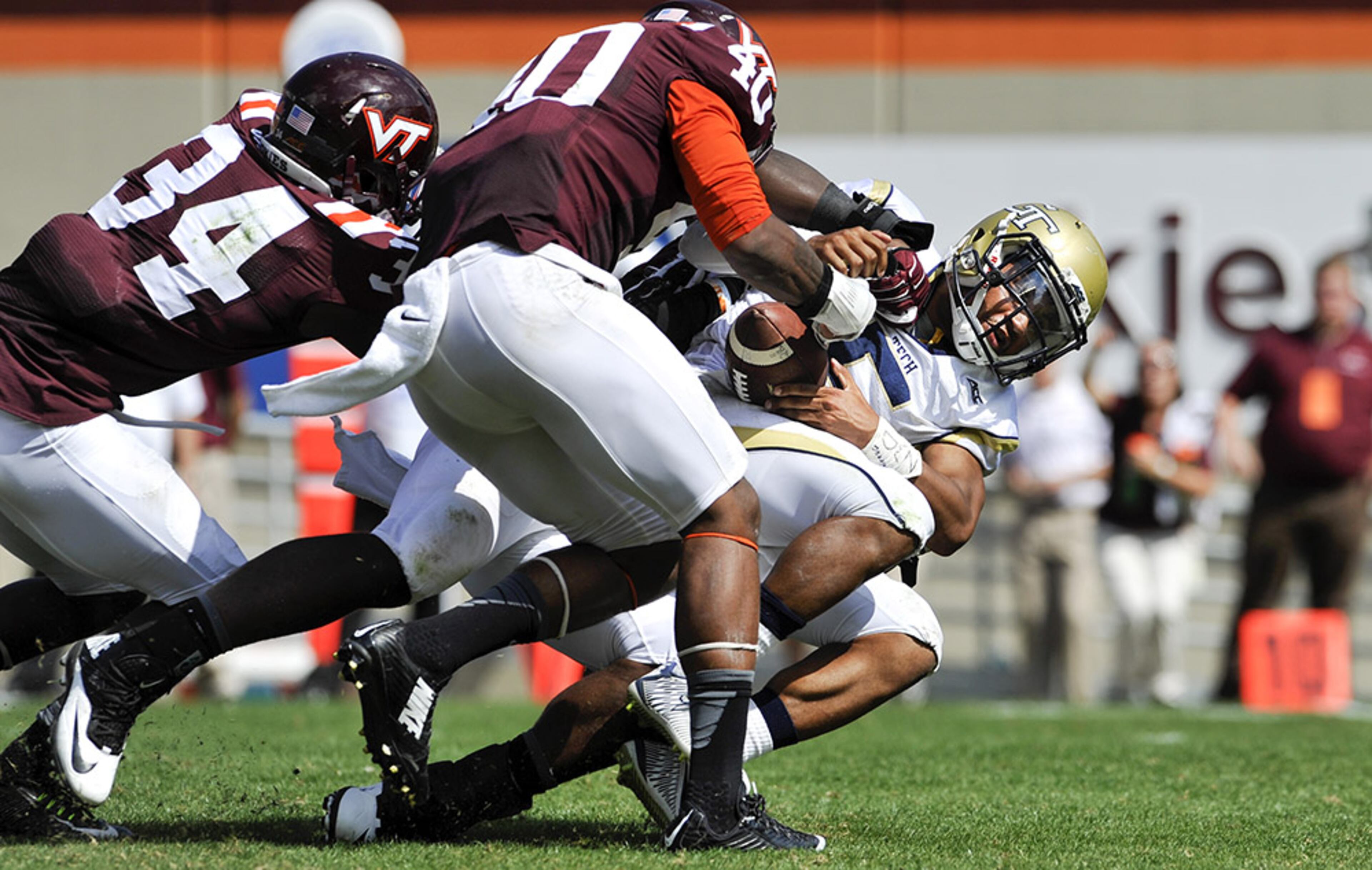 2014: Georgia Tech 27, Virginia Tech 24 -- The Yellow Jackets trailed 16-10 at halftime and 24-17 entering the fourth quarter, but returned one of Hokies' quarterback Michael Brewer's three interceptions for a touchdown remained unbeaten with a 27-24 victory against Virginia Tech. Harrison Butker kicked a 24-yard field goal with no time remaining and the Jackets snapped a four-game losing streak to the Hokies. Virginia Tech, however, leads the series 8-4.