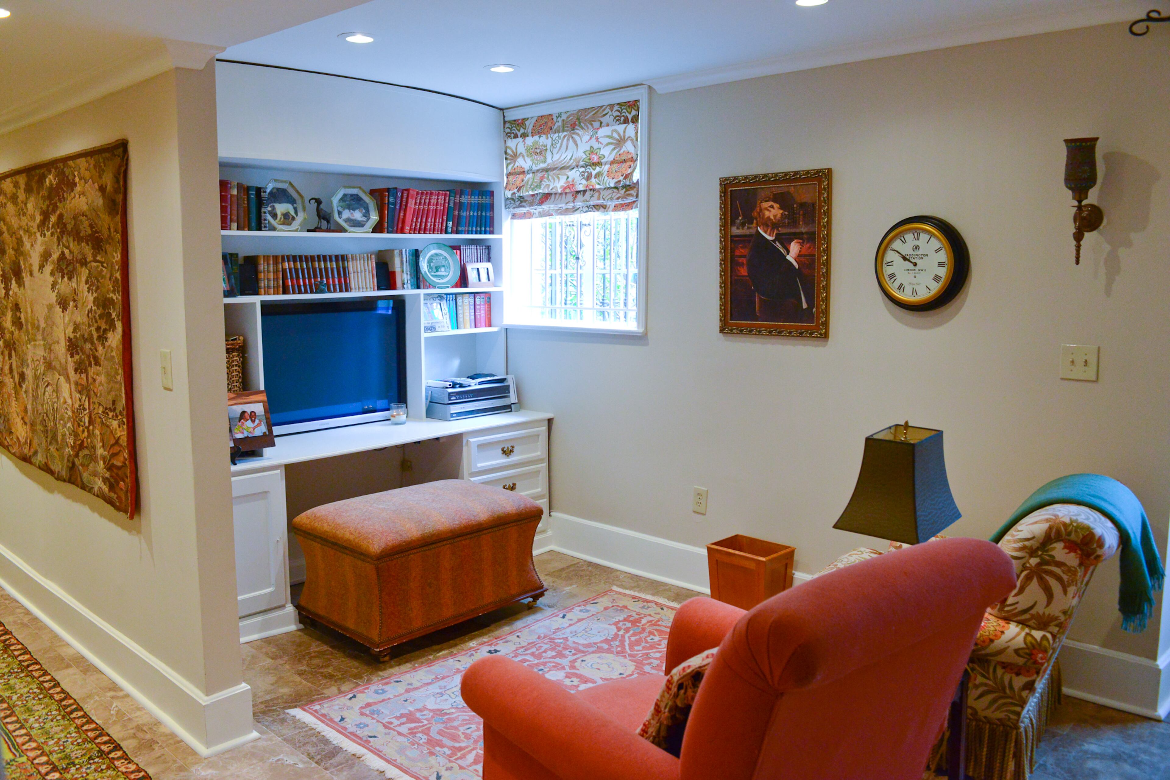 While renovating every inch of the 4,500-square-foot house in East Lake, homeowner Danielle Nix sought to make the 110-year-old home comfortable and workable for her modern family of five. In the basement, she and husband Keenan carved out a cozy multipurpose seating area, perfect for reading or watching television.